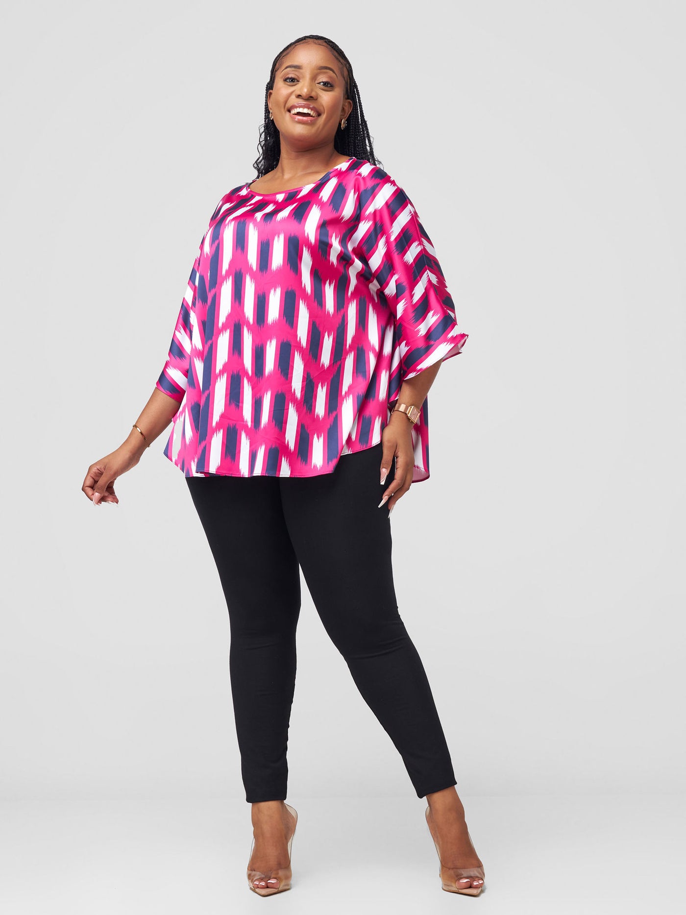 Vivo Sakari Circular Loose Top - Pink / Navy Print