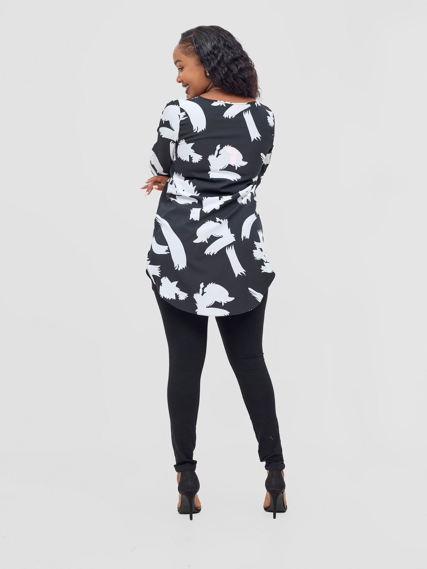 Basic Tsavo Scalloped Chiffon Top - White / Black Abstract Print