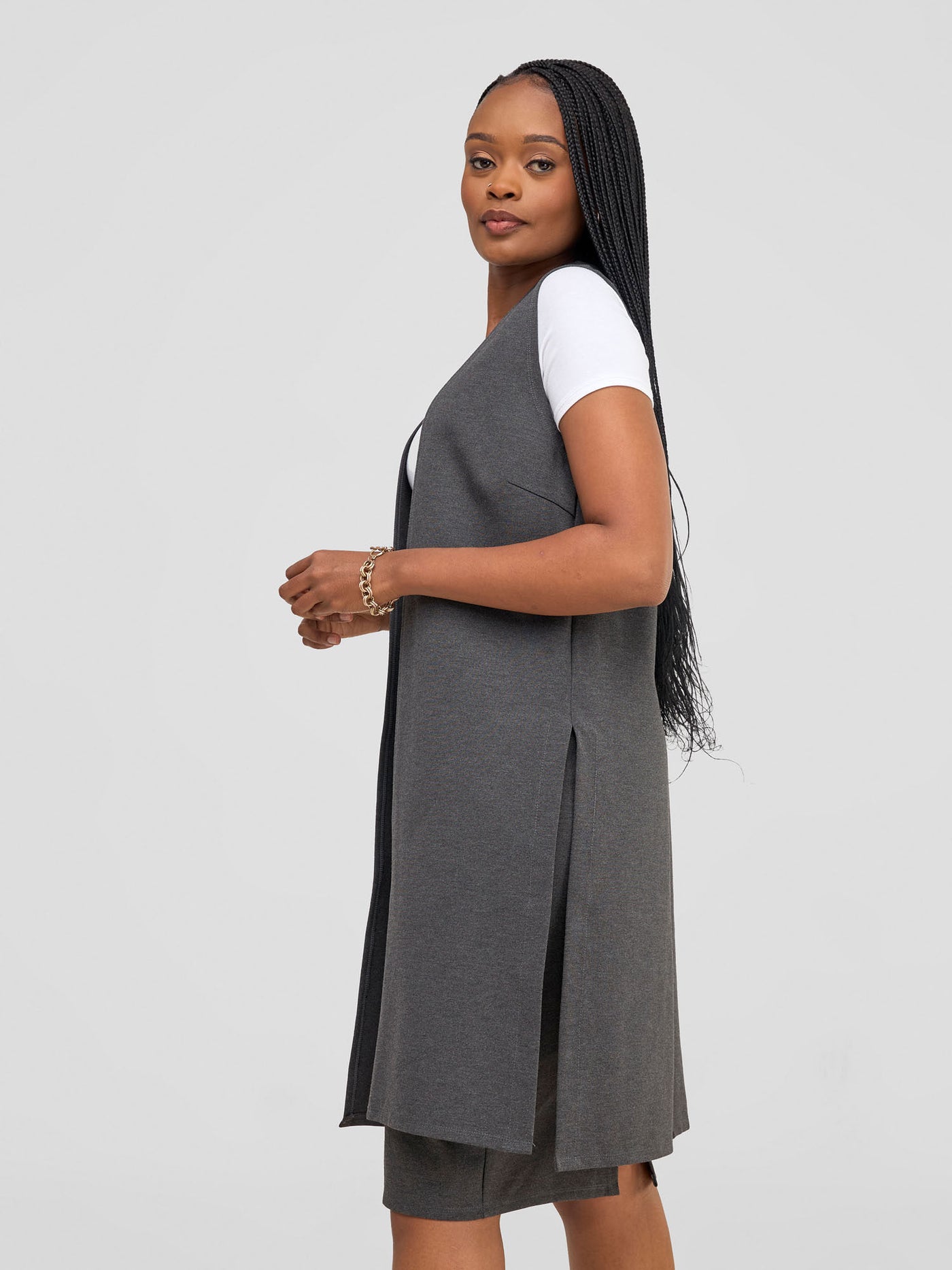 Vivo Waridi Sleeveless Overcoat - Dark Grey