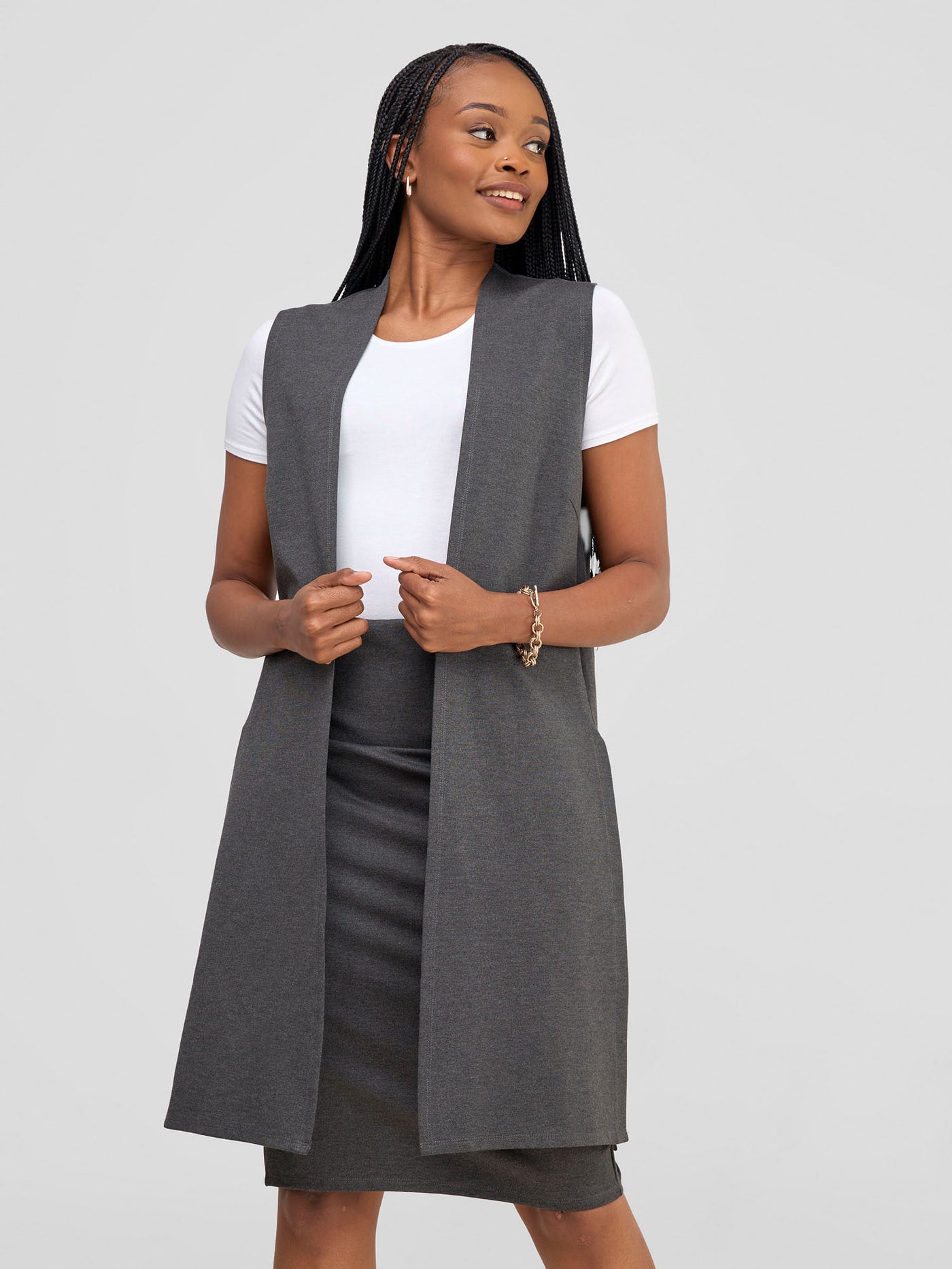 Vivo Waridi Sleeveless Overcoat - Dark Grey