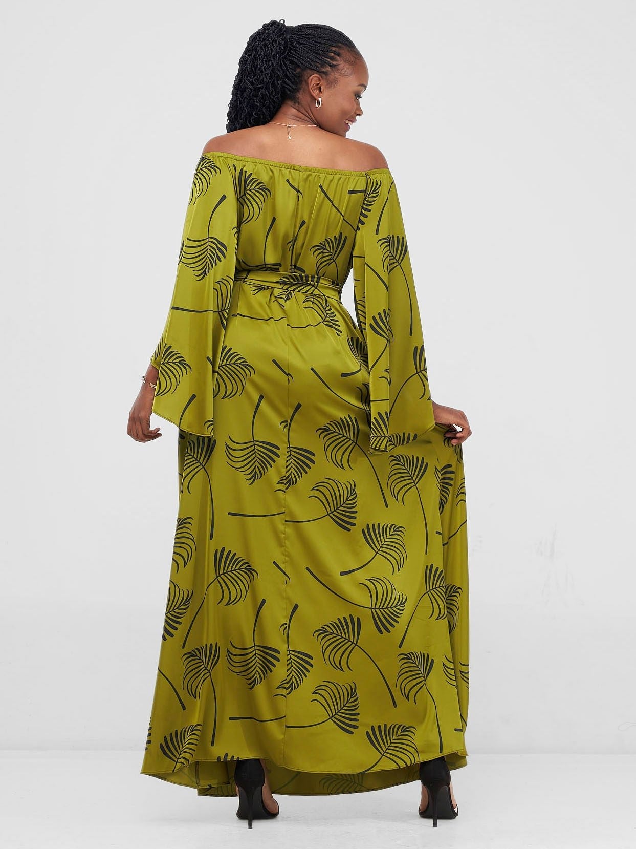 Vivo Sanali Off - Shoulder Maxi Dress - Olive / Black Lifi Print - Shopzetu