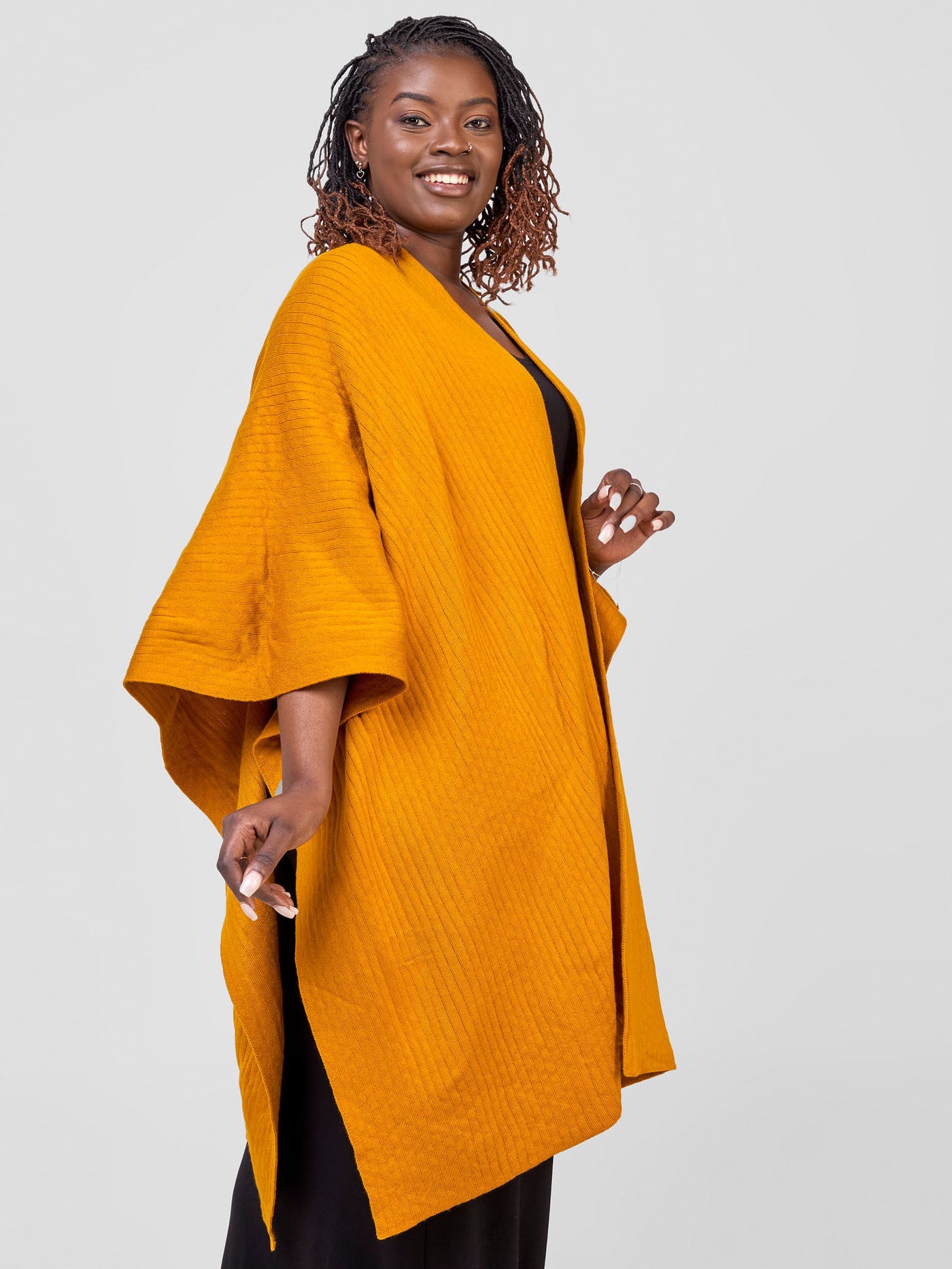 Vivo Adama Poncho - Mustard