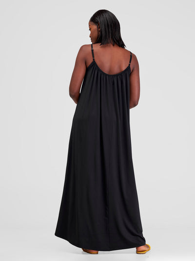 Vivo Sarabi Strappy Low Back Dress - Black Plain