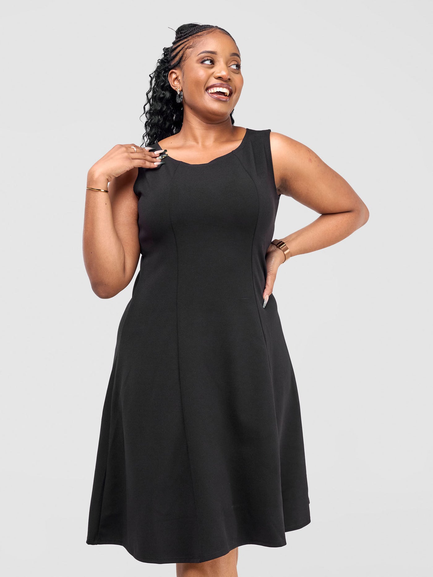 Vivo Imara Sleeveless Panelled Dress - Black