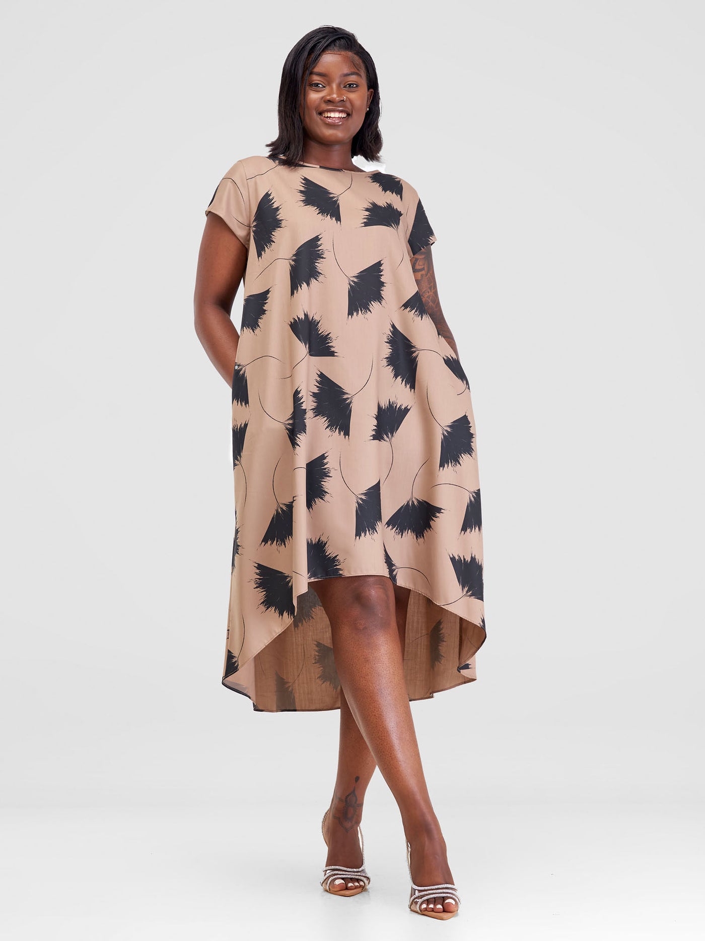 Vivo Jema High Low Tent Dress - Taupe / Black Niger Print