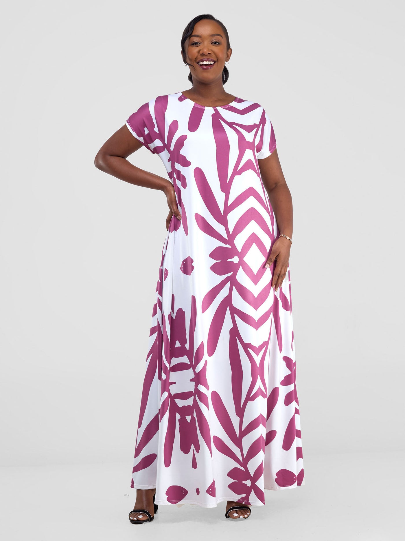 Vivo Kala Maxi Dress - White / Burgundy Ukwi Print