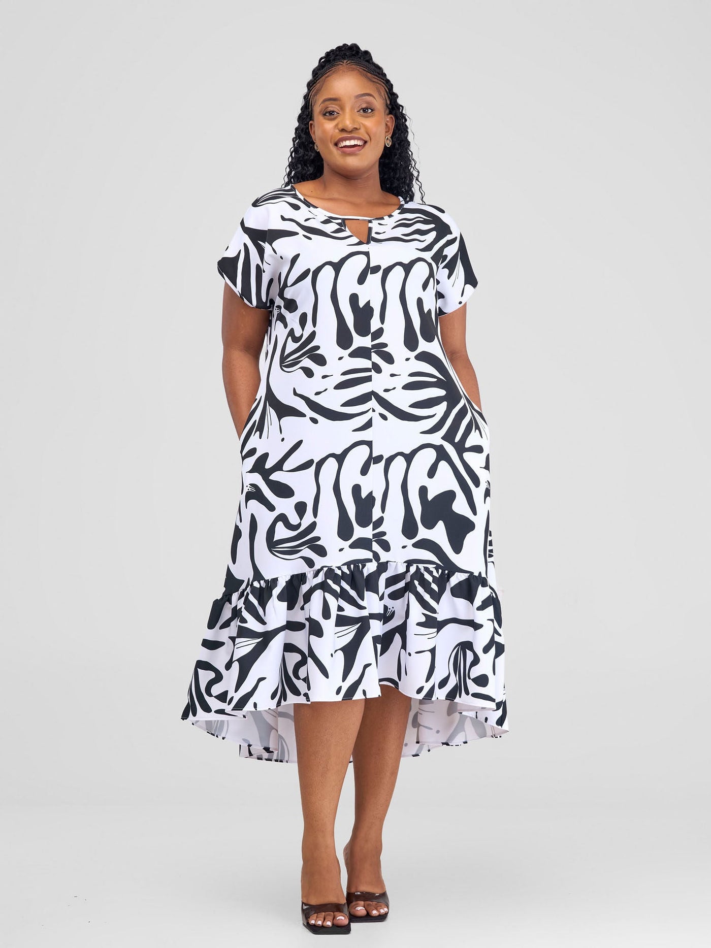 Vivo Zahari Drop Shoulder High Low Dress - White / Black Zari Print