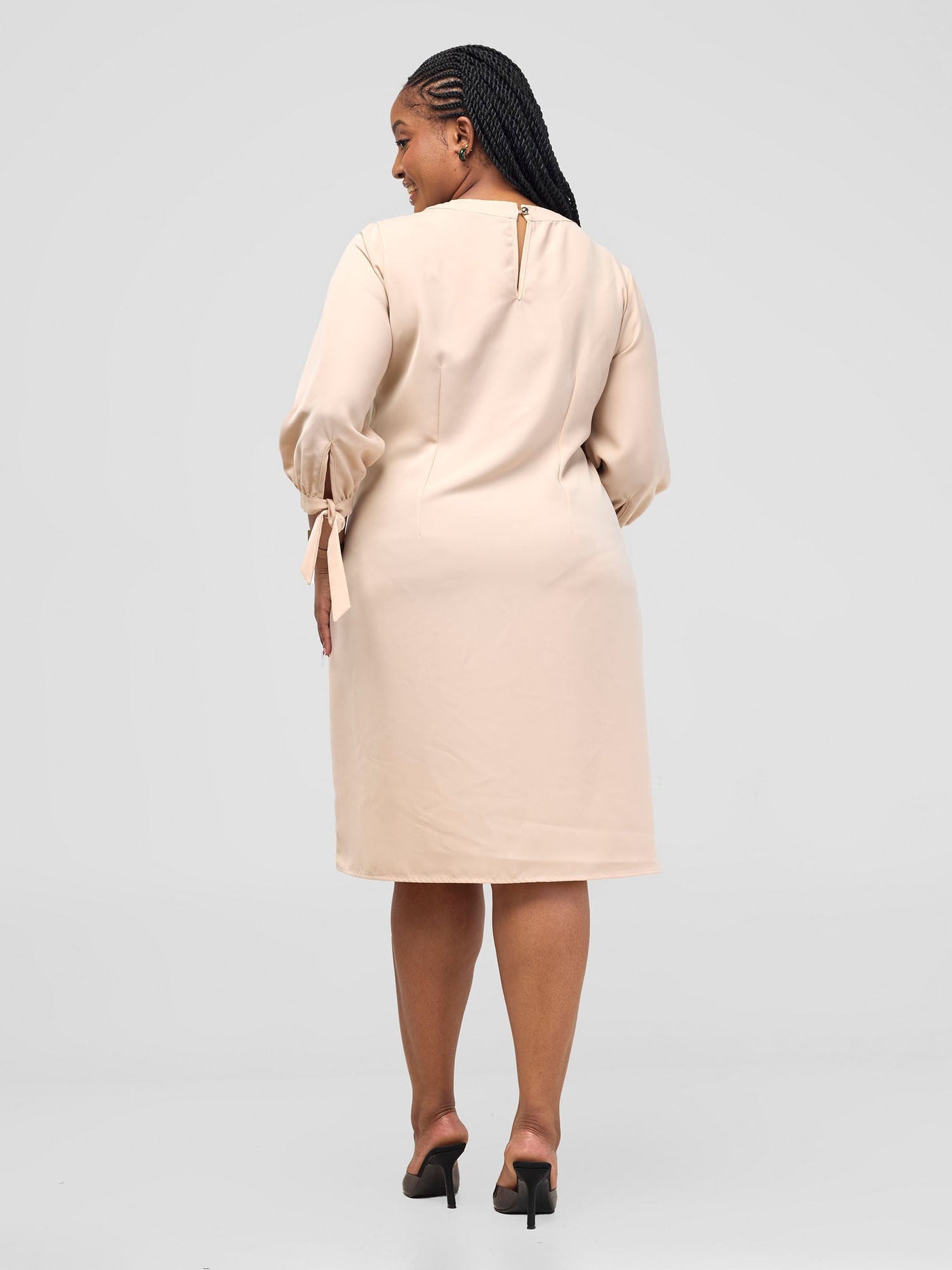 Vivo Alora 3/4 Sleeve Shift Dress - Cream