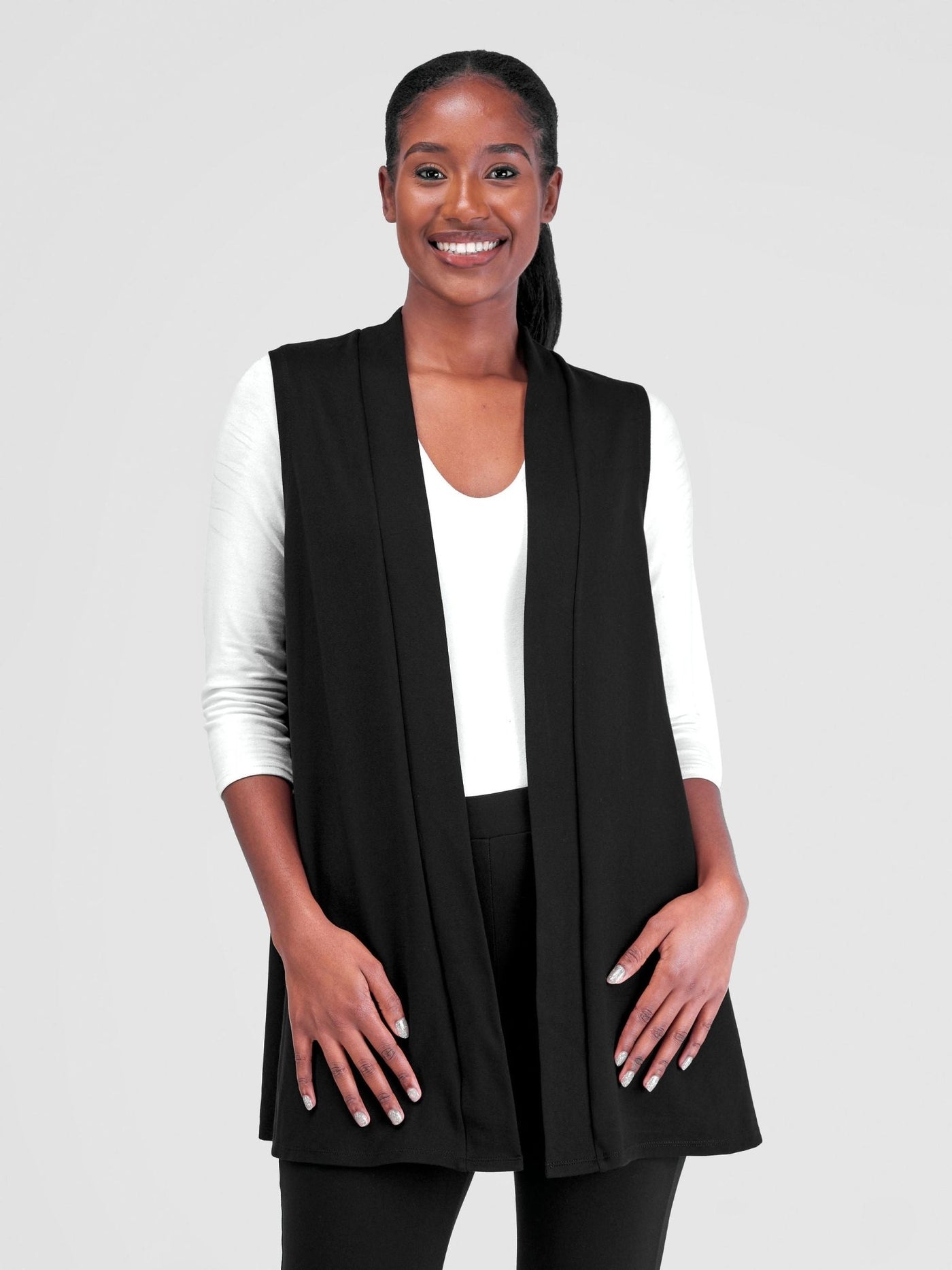 Vivo Azawi Sleeveless Overcoat - Black - Shopzetu