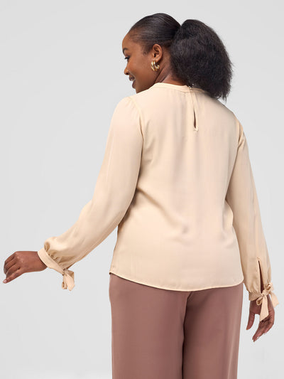 Vivo Alora Round Neck Top - Light Taupe