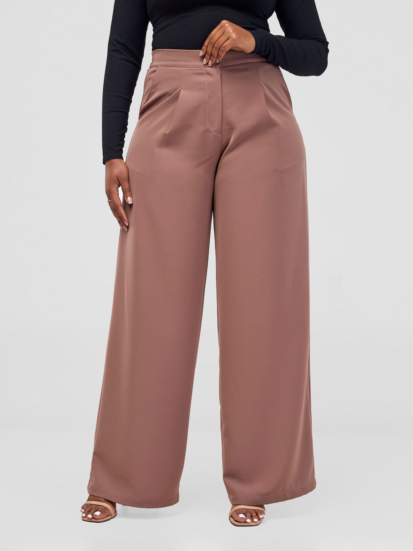 Vivo Alora Pleated Pants  - Taupe