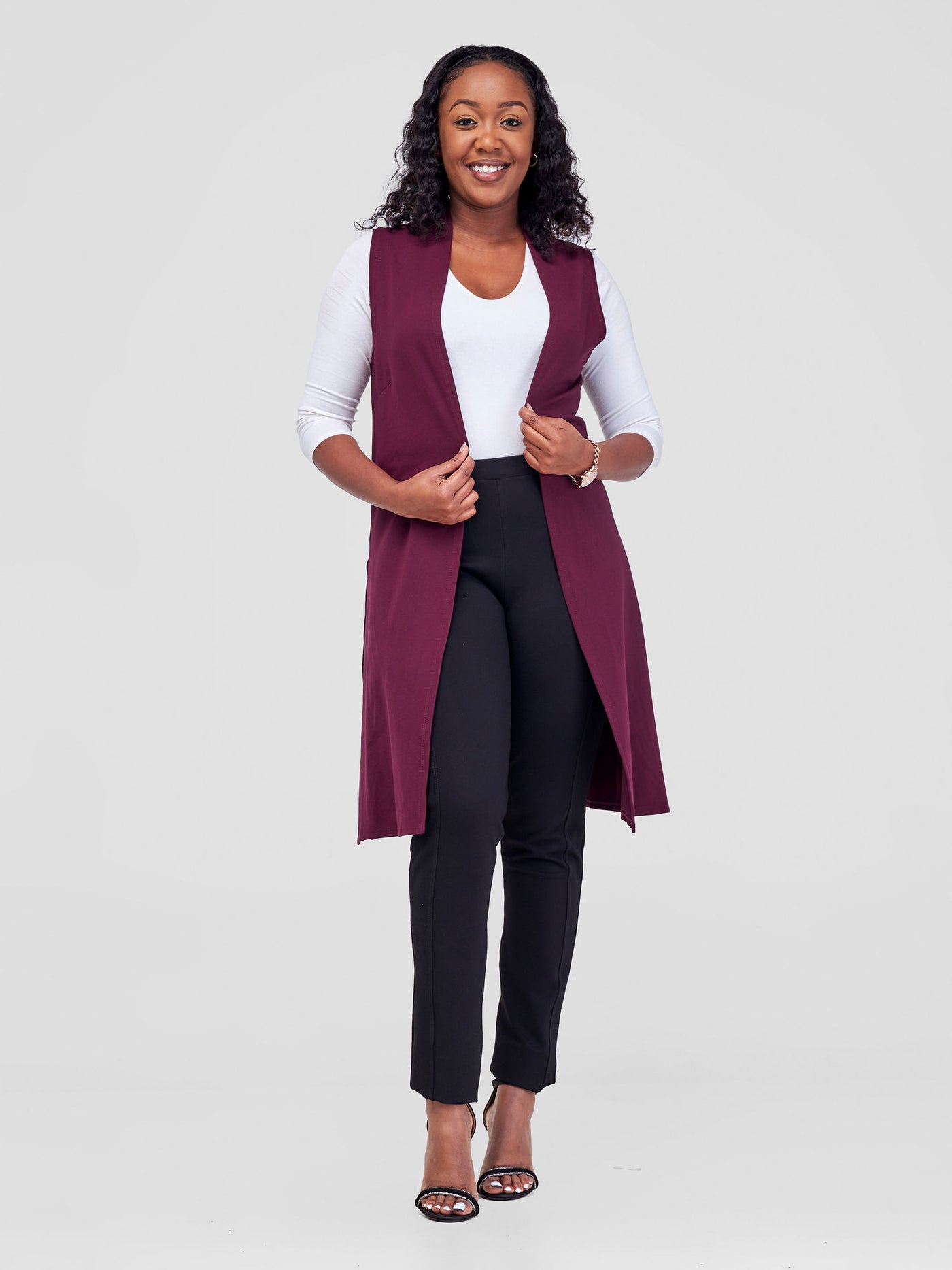 Vivo Waridi Sleeveless Overcoat - Maroon