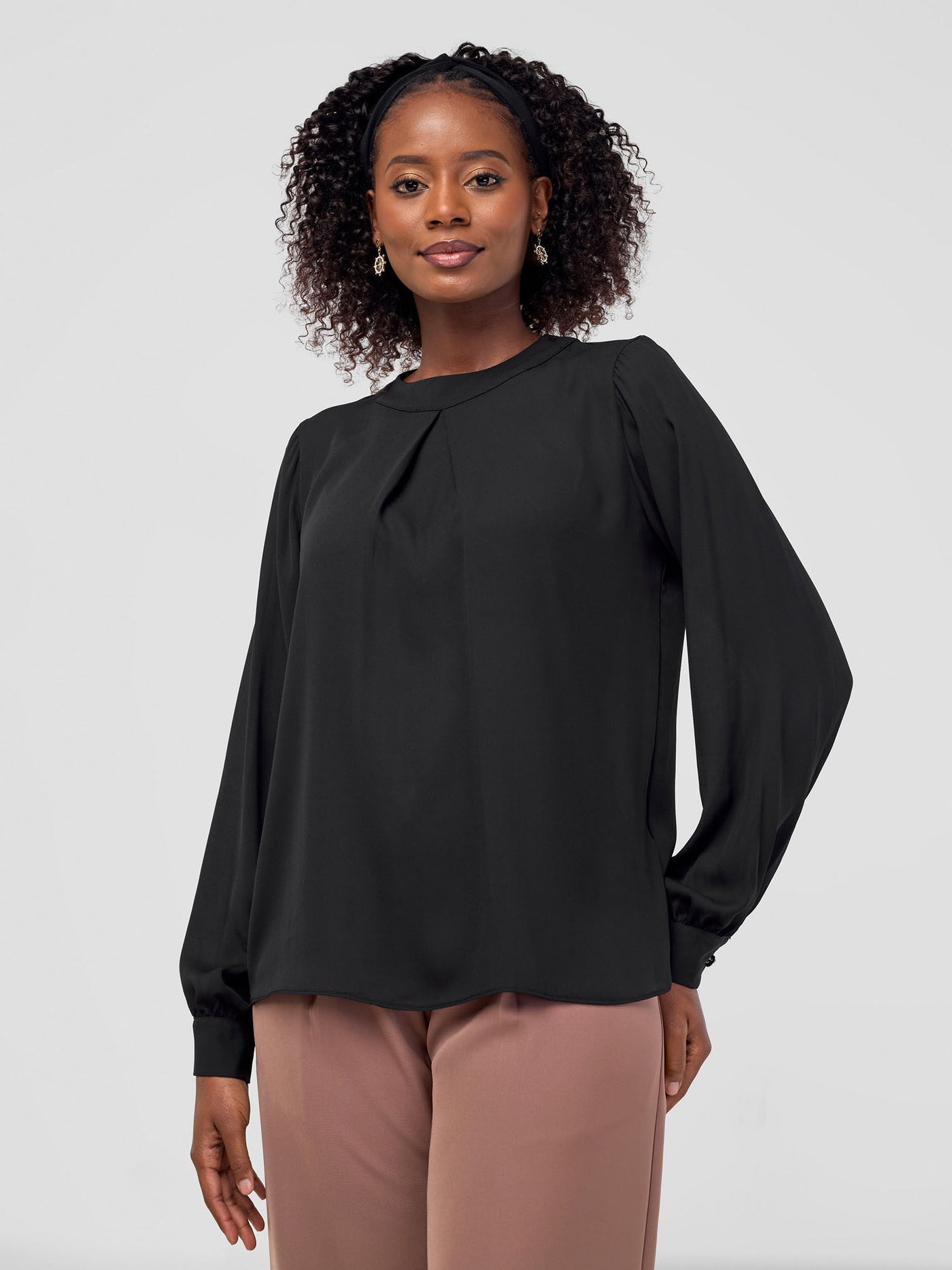 Vivo Alora Long Sleeve Top - Black