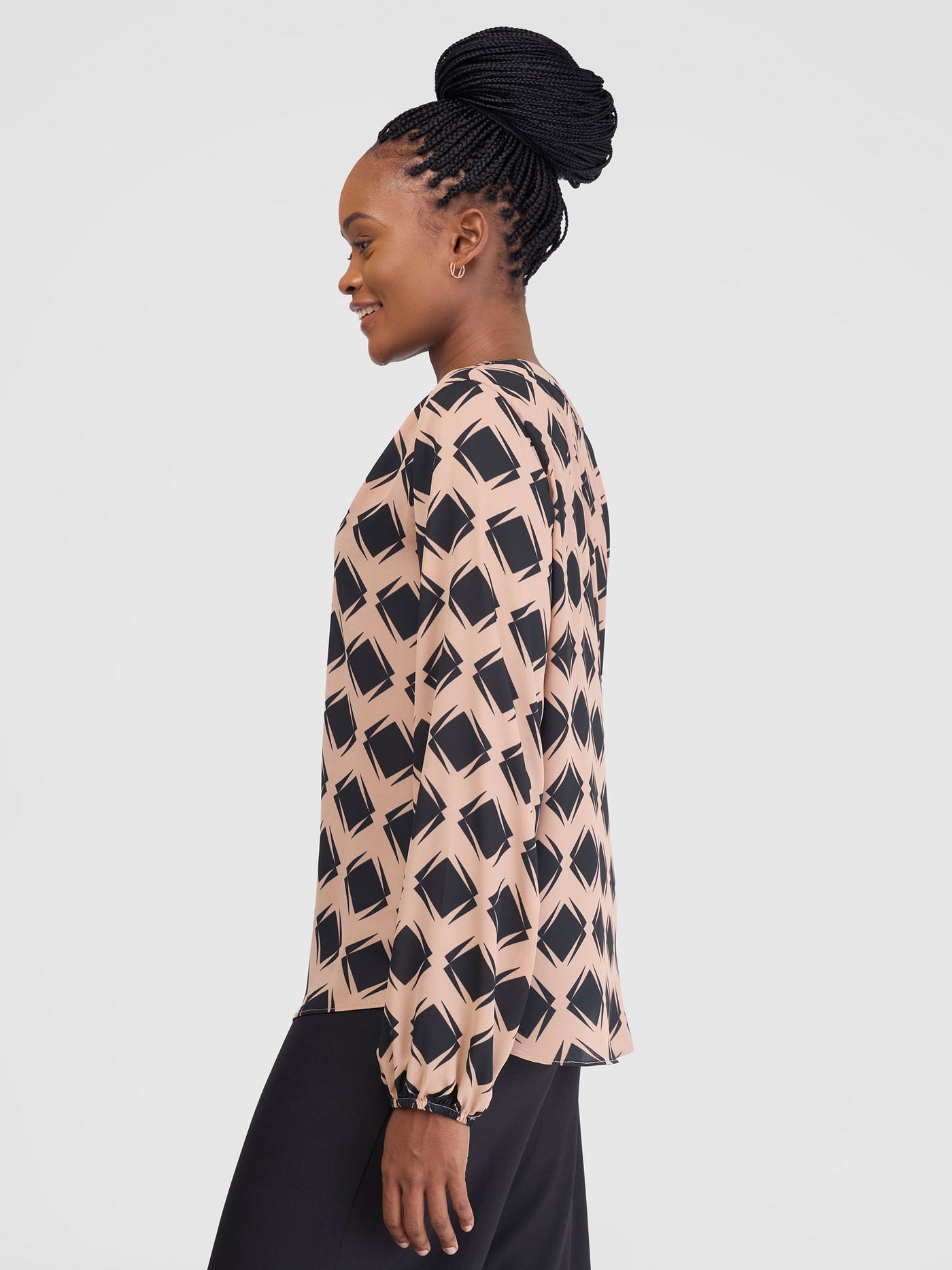 Vivo Saida Bishop Sleeve Top - Tan / Black Gola Print - Shopzetu