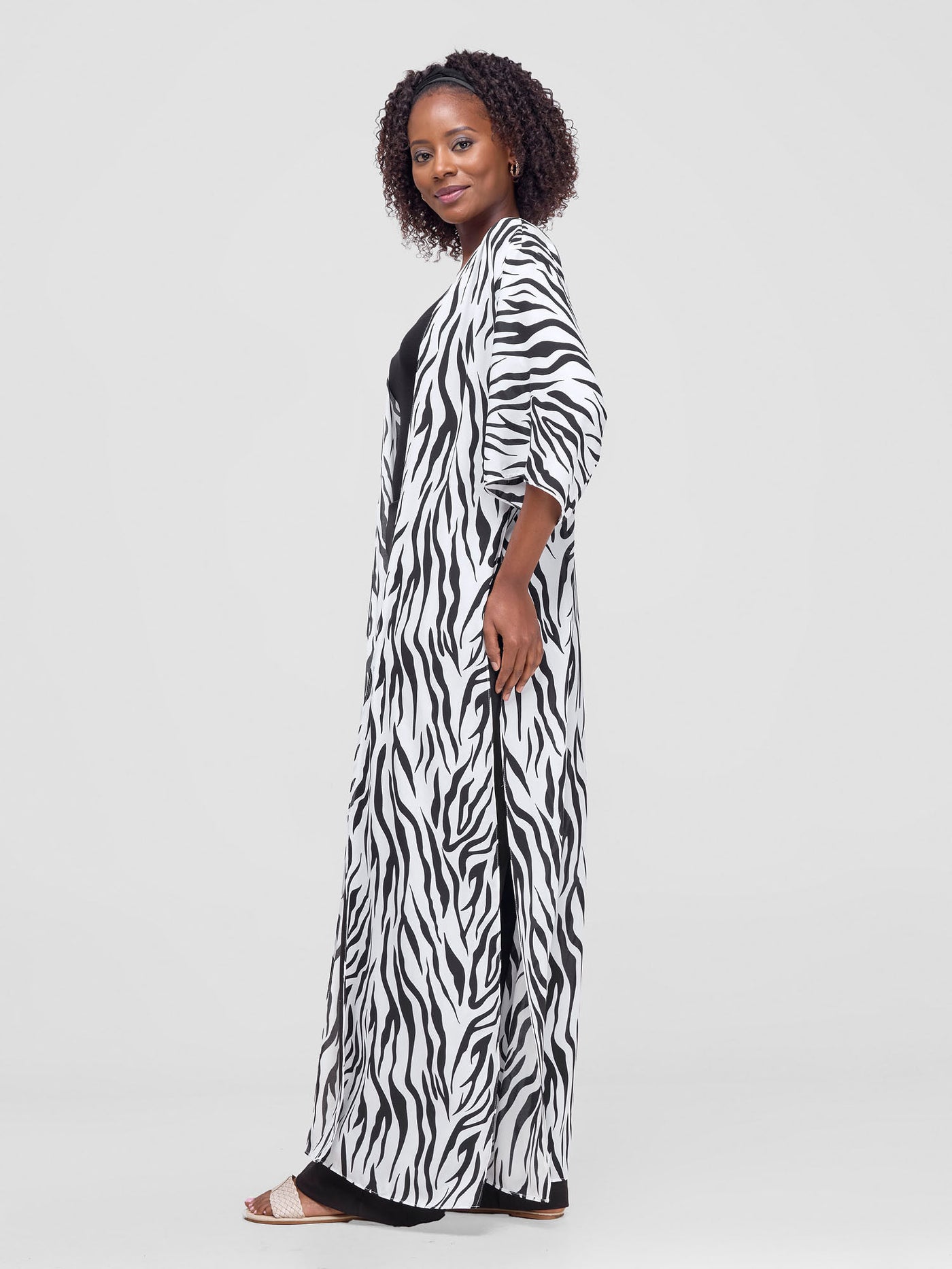 Vivo Basic Nandi High Slit Kimono -  Black / White Print