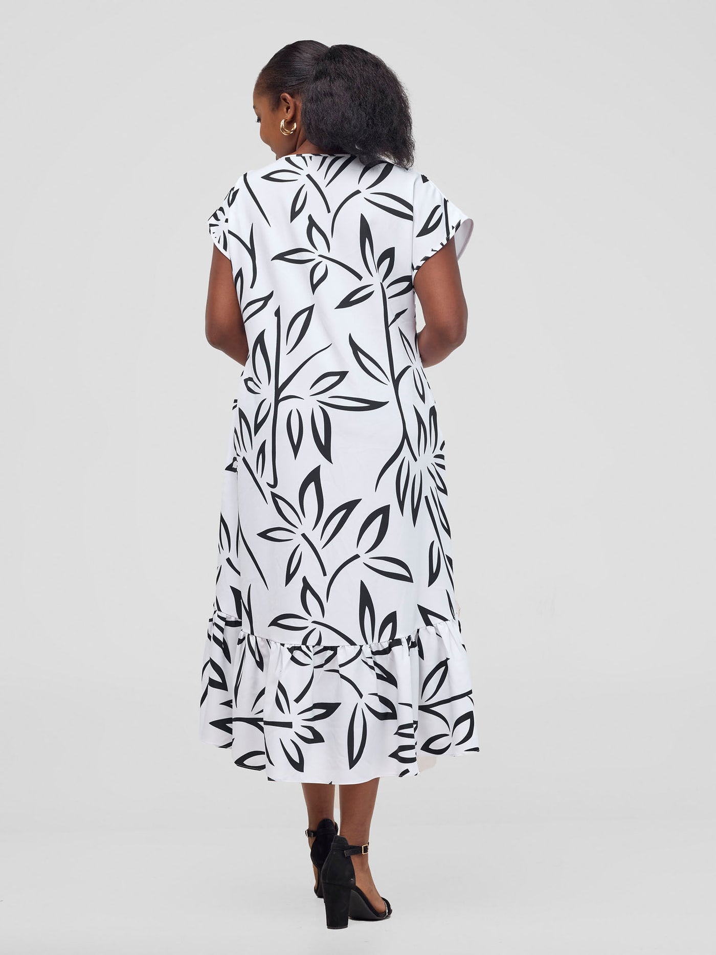 Zahari Drop Shoulder High Low Dress - White / Black Weni Print