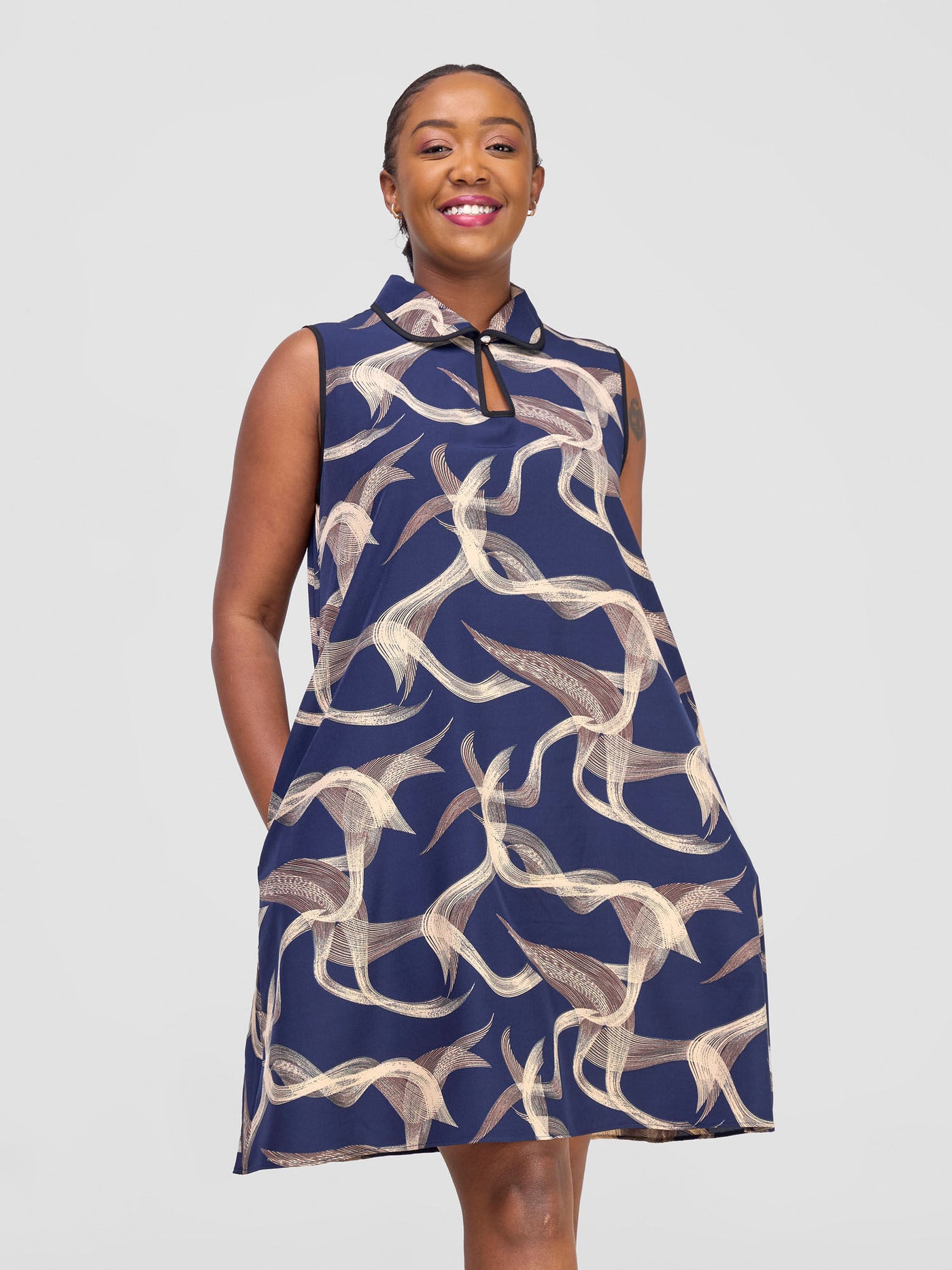 Vivo Asha Sleeveless Knee Length Dress - Navy / Beige Print - Shopzetu