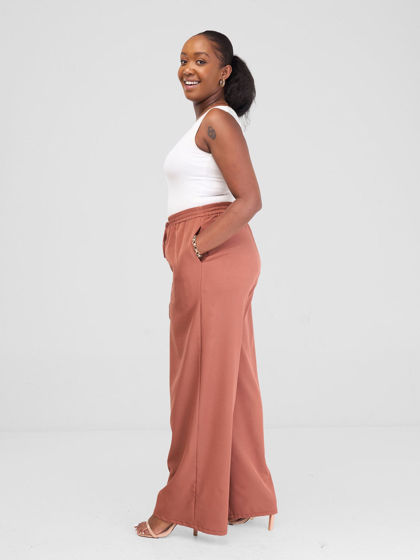 Vivo Zahari Drawstring Wide Leg Pants - Rust