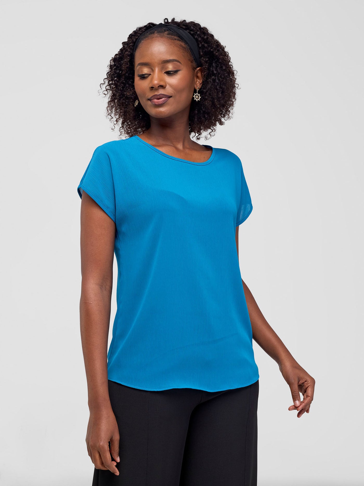 Vivo Basic Chiffon Dropped Shoulder Top - Blue