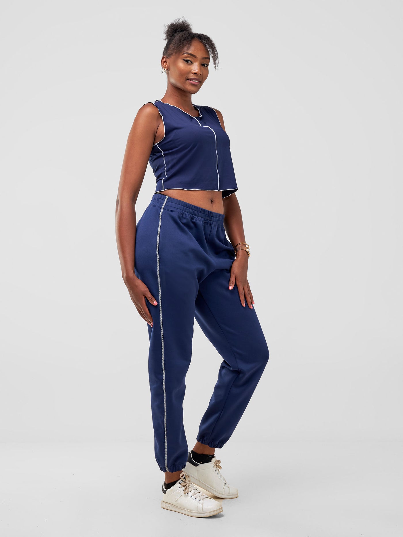 Zoya Taani Easy Fit Joggers -Navy