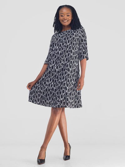 Vivo Ayo Tent Dress - Black / White Print