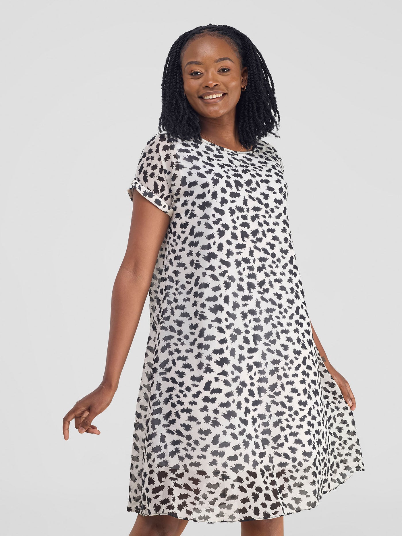 Vivo Pesi Drop Shoulder Tent Dress - Black / White Print