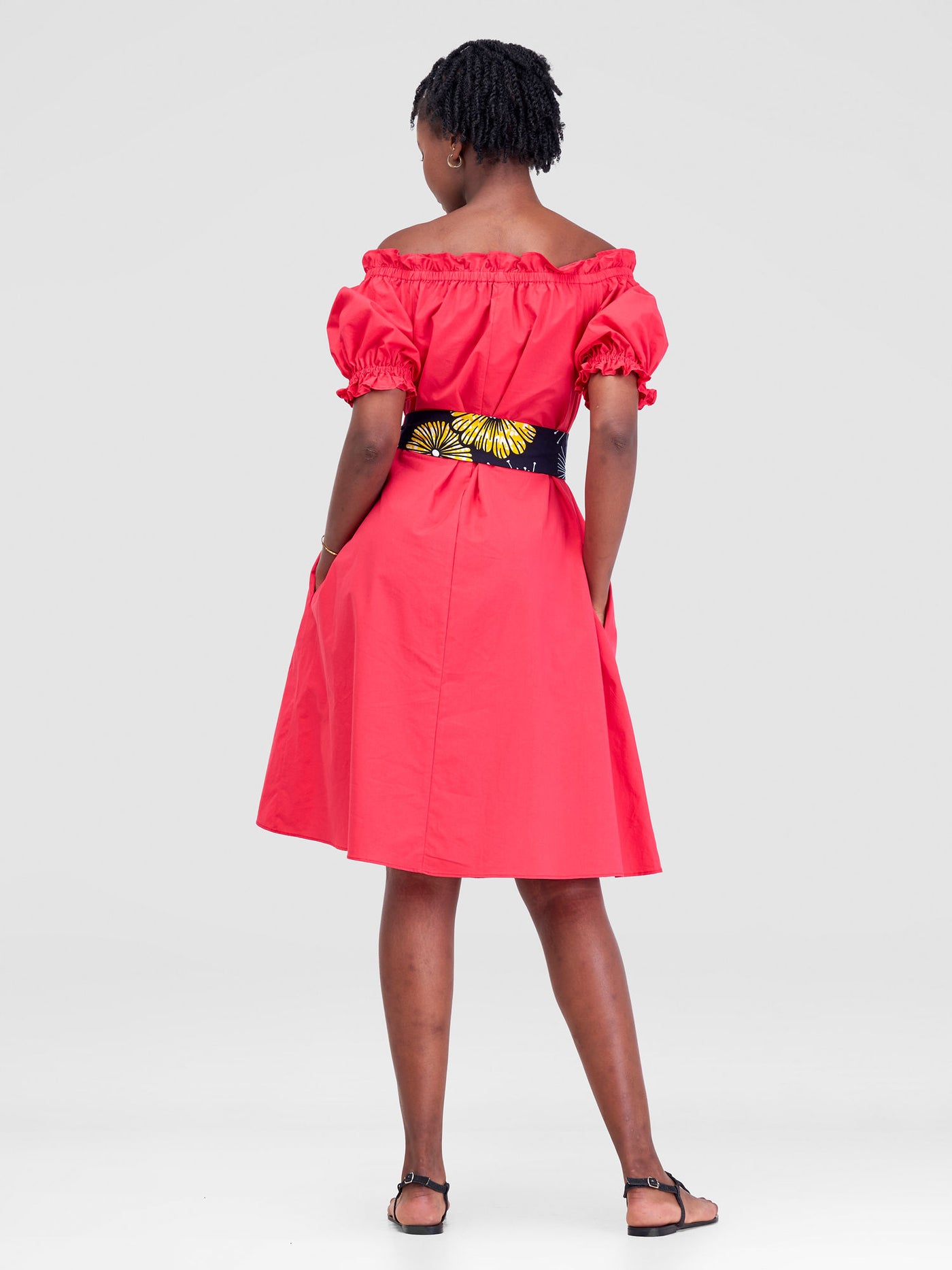 Safari Mali Off - Shoulder Ruffle Knee Length Dress - Dark Pink