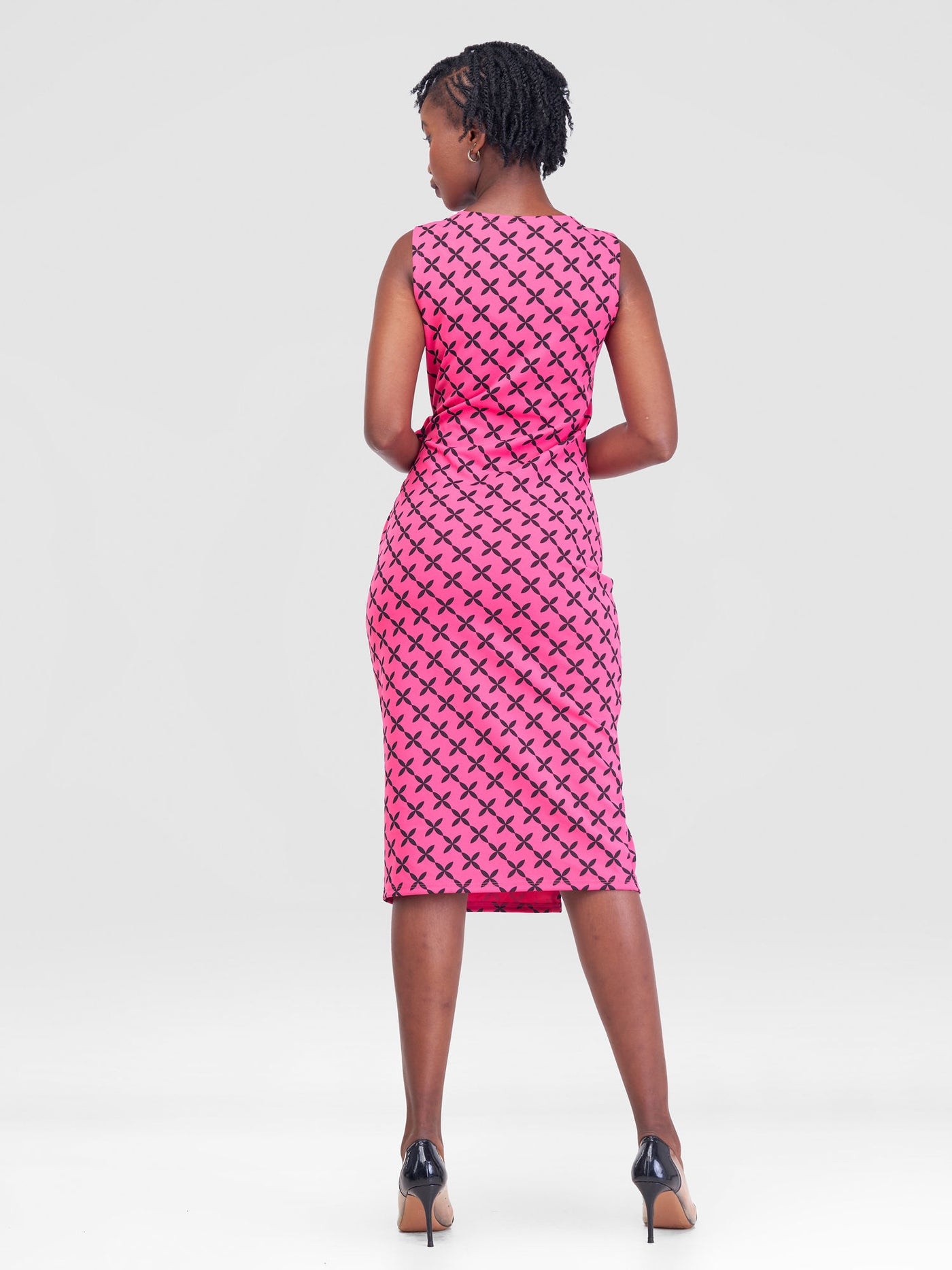 Vivo Imara Sleeveless Front Tie Dress - Pink / Black Chale  Print