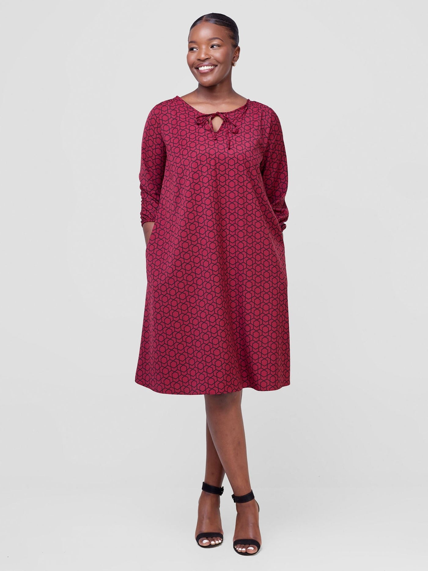 Vivo Nala 3/4 Sleeve Tent Dress - Maroon / Black Duku Print - Shopzetu