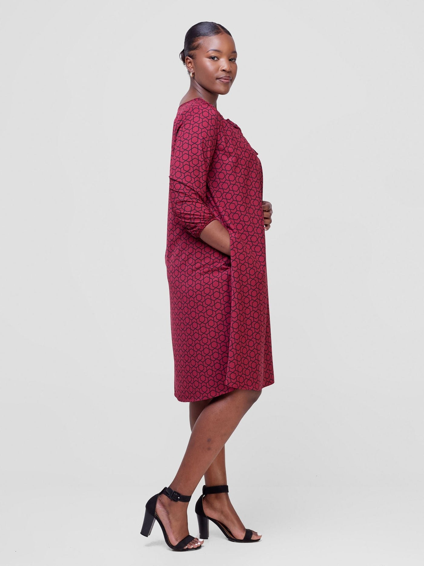 Vivo Nala 3/4 Sleeve Tent Dress - Maroon / Black Duku Print - Shopzetu