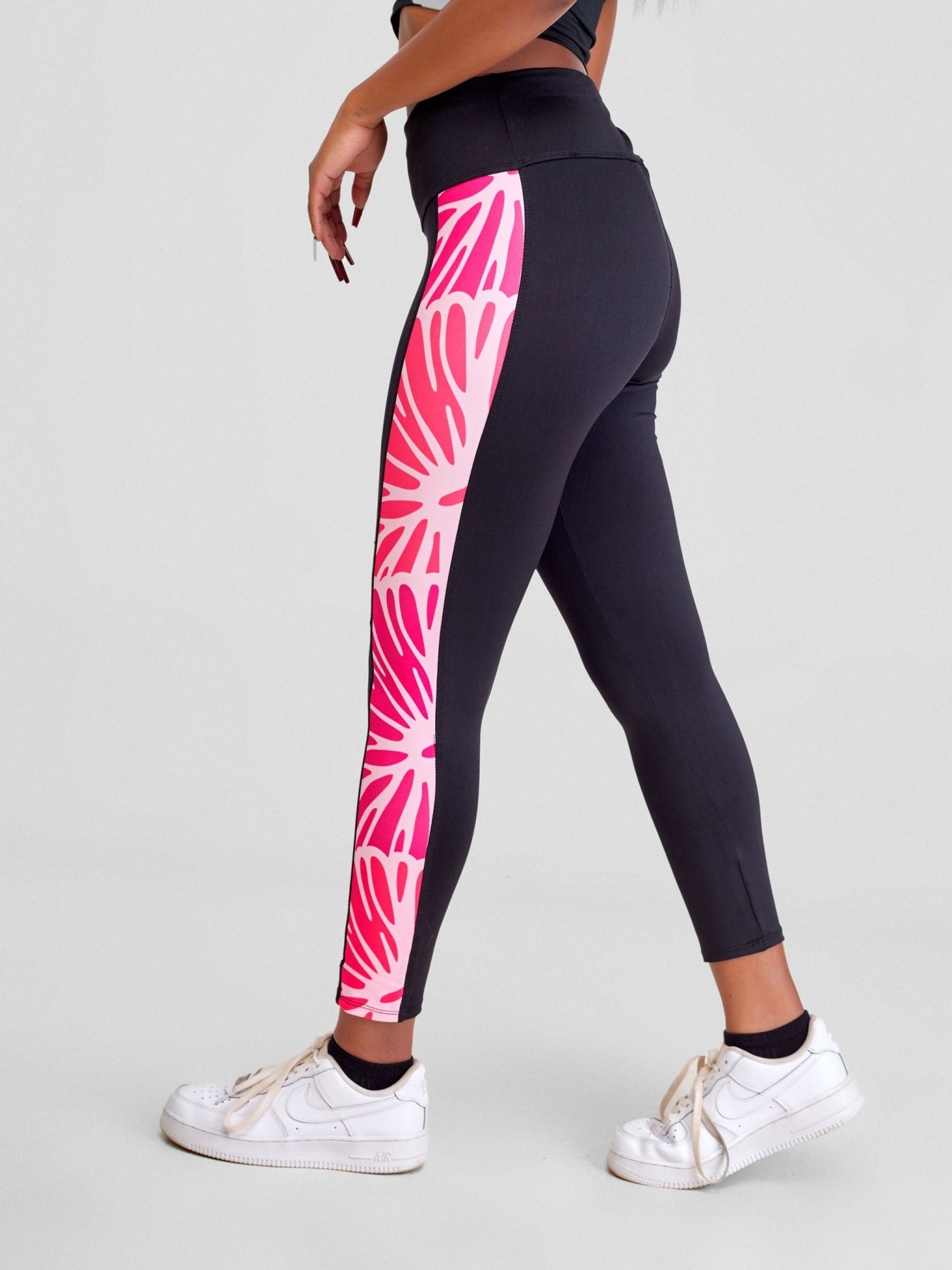 Vivo Lero Capri Leggings - Black + Pink Kiwi Print - Shopzetu