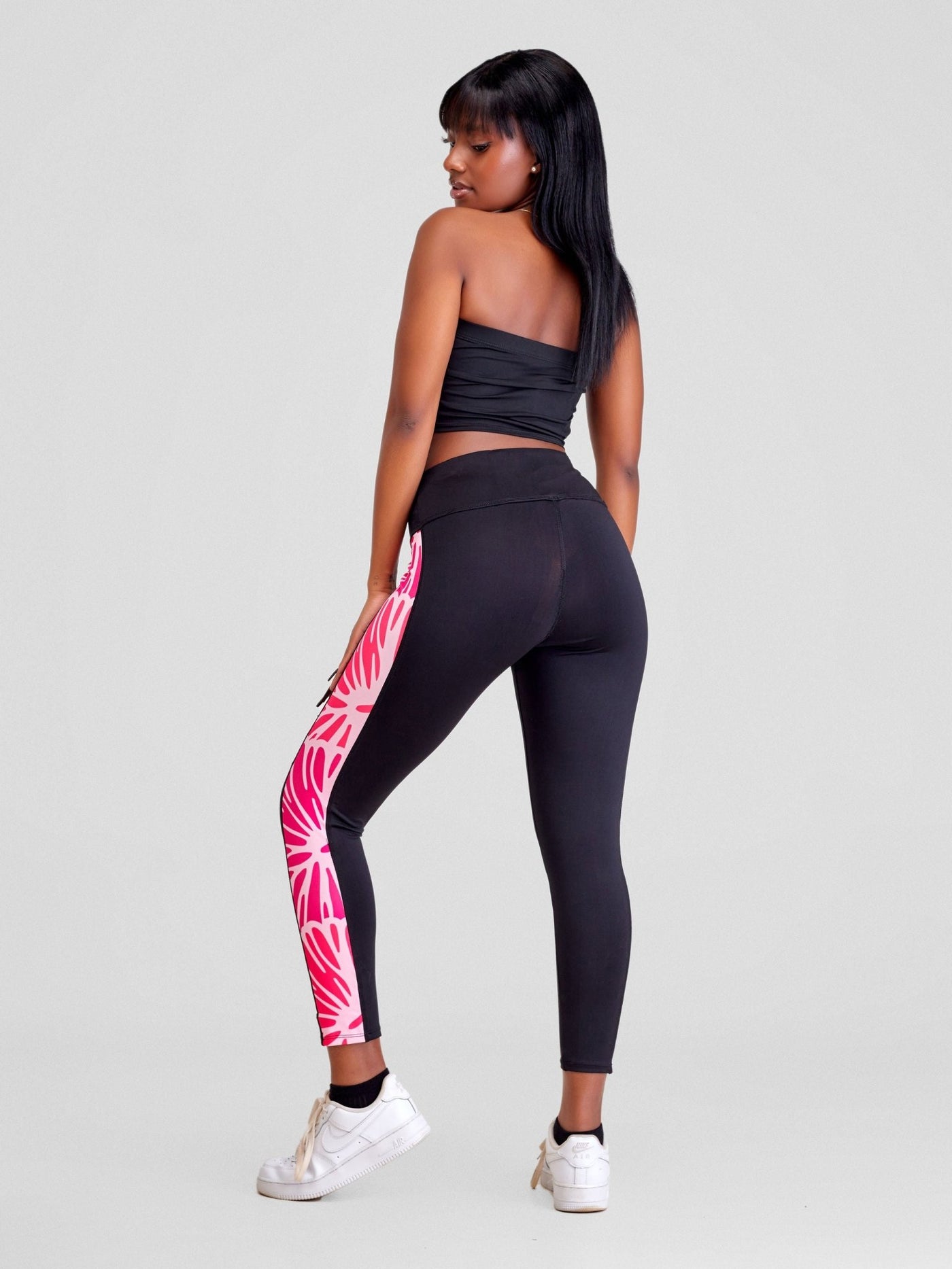 Vivo Lero Capri Leggings - Black + Pink Kiwi Print - Shopzetu