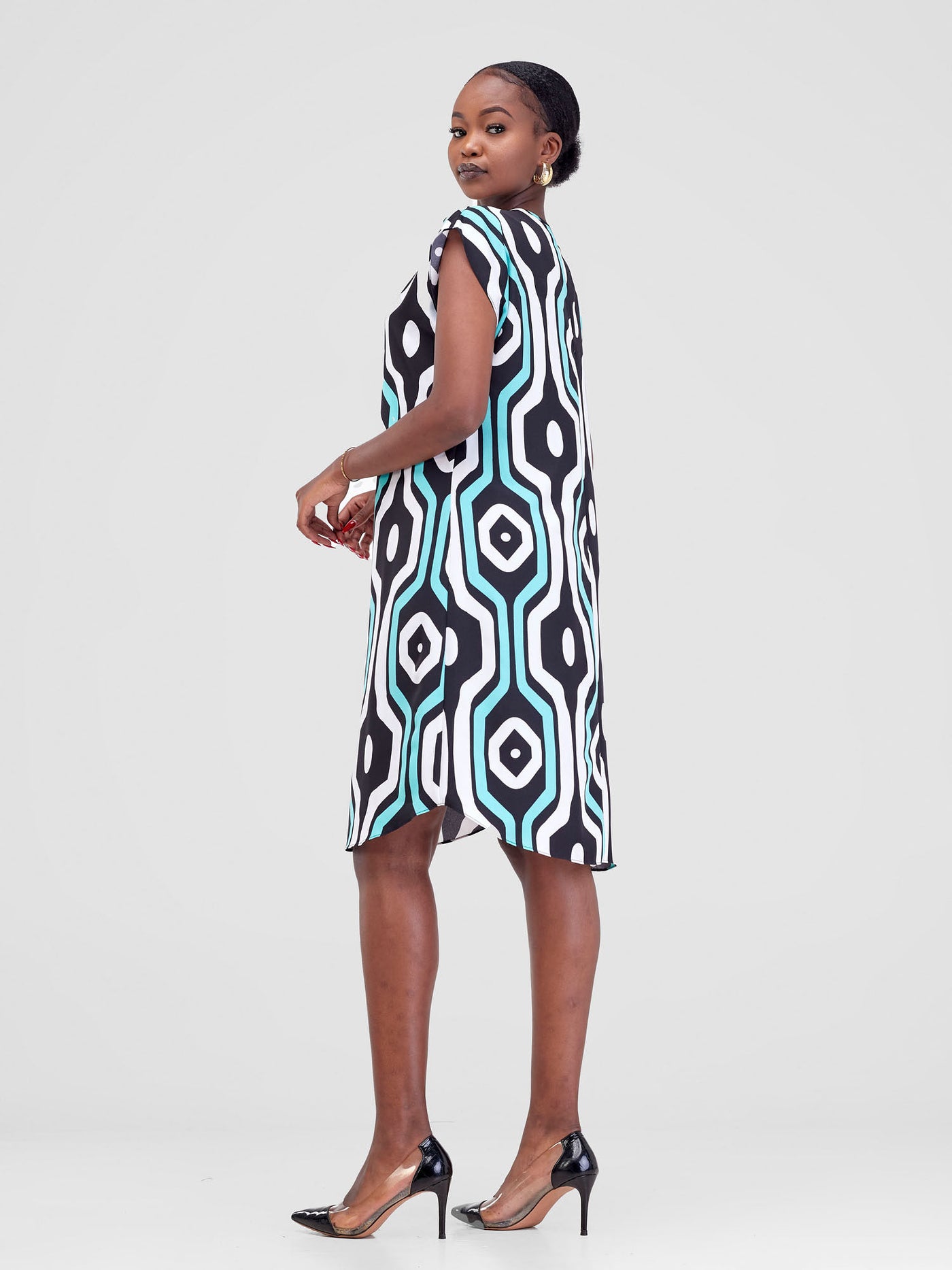 Vivo Zola Drop Shoulder Knee Length Dress - Green / Black Print