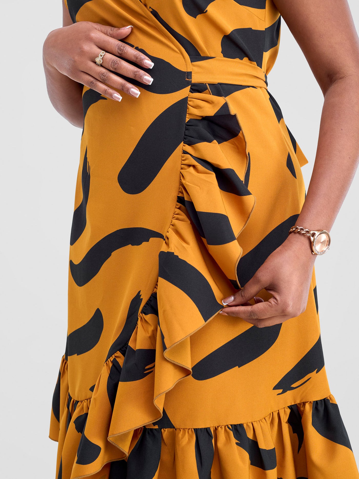 Vivo Nasinka Wrap Dress - Dark Mustard / Black Nasi Print