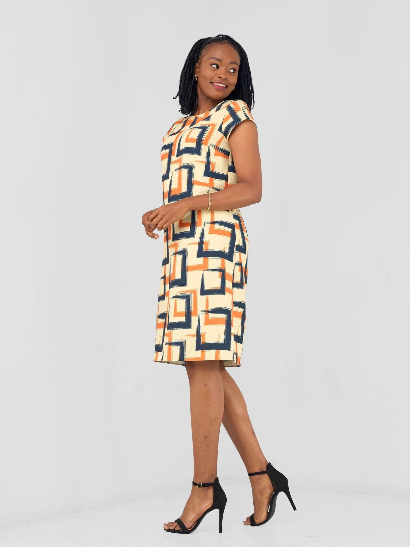 Vivo Pendo Cap Sleeve Shift Dress - Navy / Orange Geo Print - Shopzetu