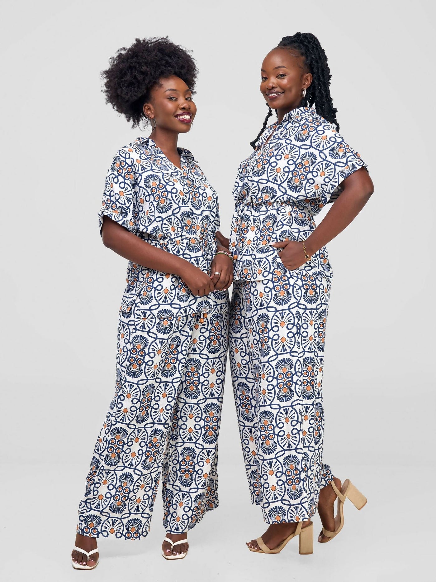 Snatched Wardrobe Swan 2 Piece Set - Blue Print - Shopzetu