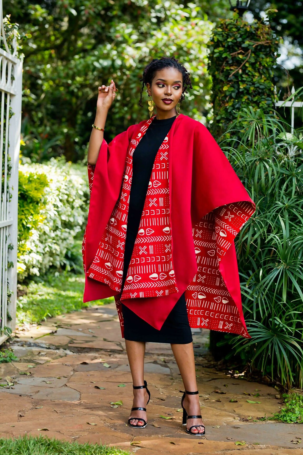 African Yuva Ndege Reversible Cape Poncho - Red - Shopzetu