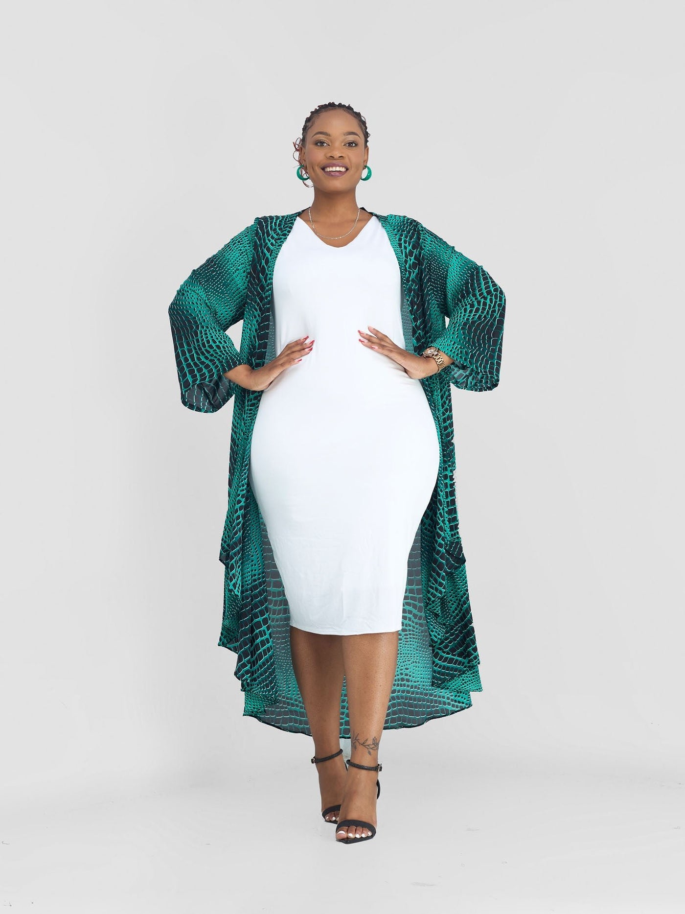 Vivo Maisha Long Sleeve High Low Kimono - Green / Black Rika Print - Shopzetu