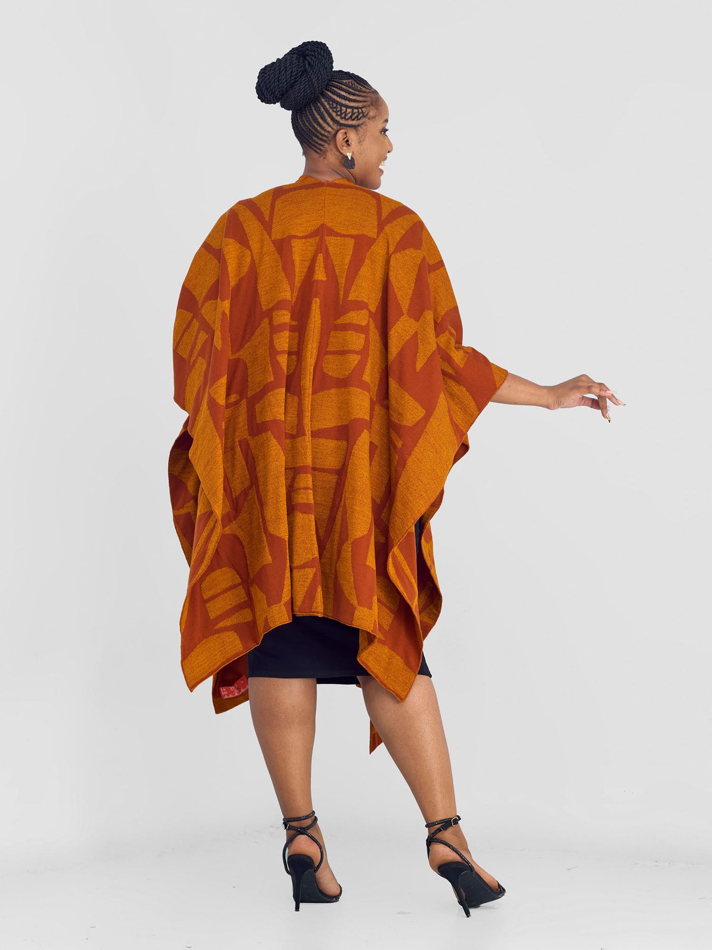 Vivo Reversible Poncho without Fringes - Rust / Mustard Samba Print - Shopzetu