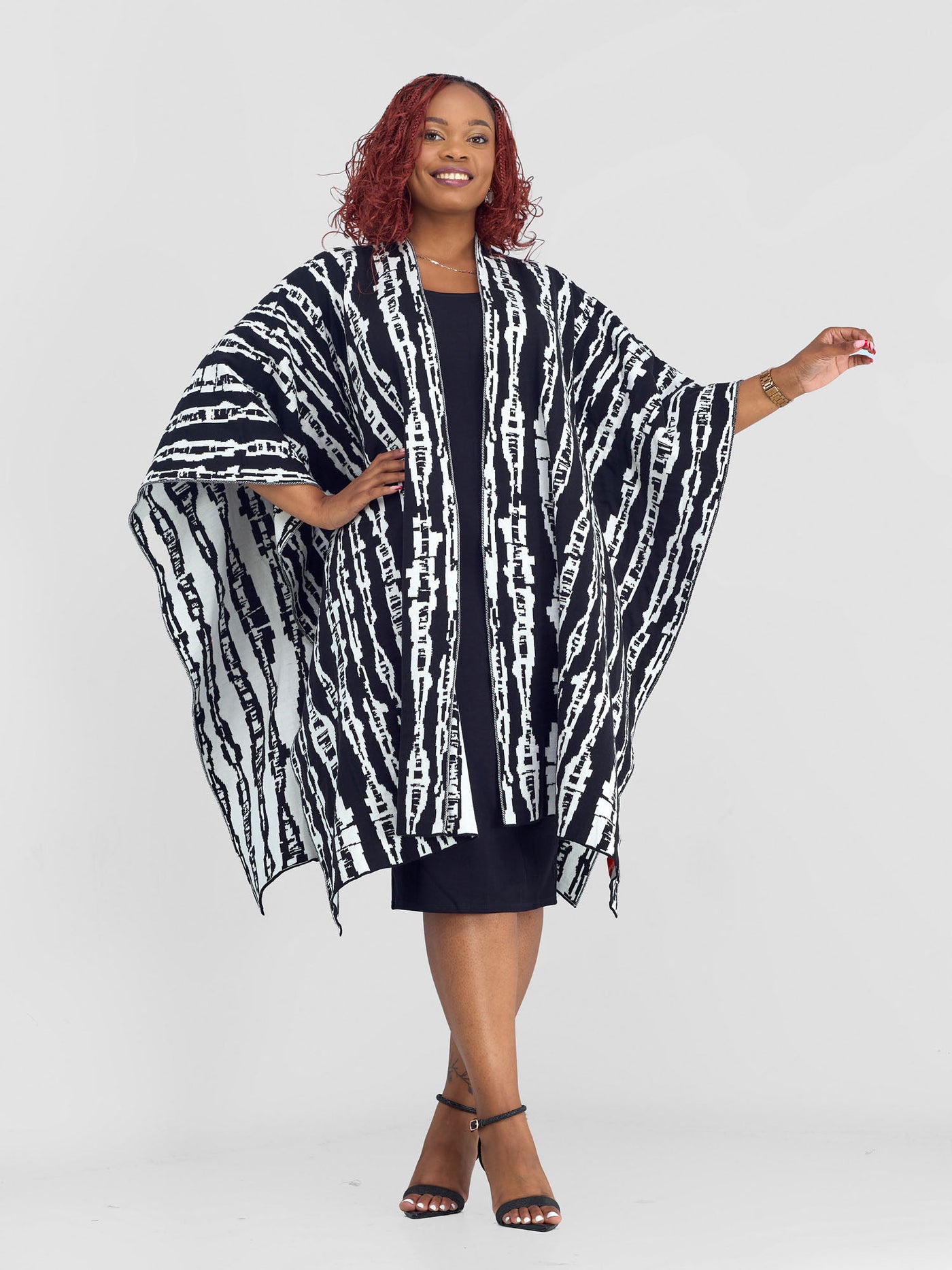 Vivo Reversible Poncho without Fringes - Black / Offwhite Miwa Print (Copy)