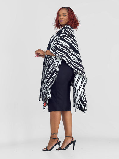 Vivo Reversible Poncho without Fringes - Black / Offwhite Miwa Print (Copy)