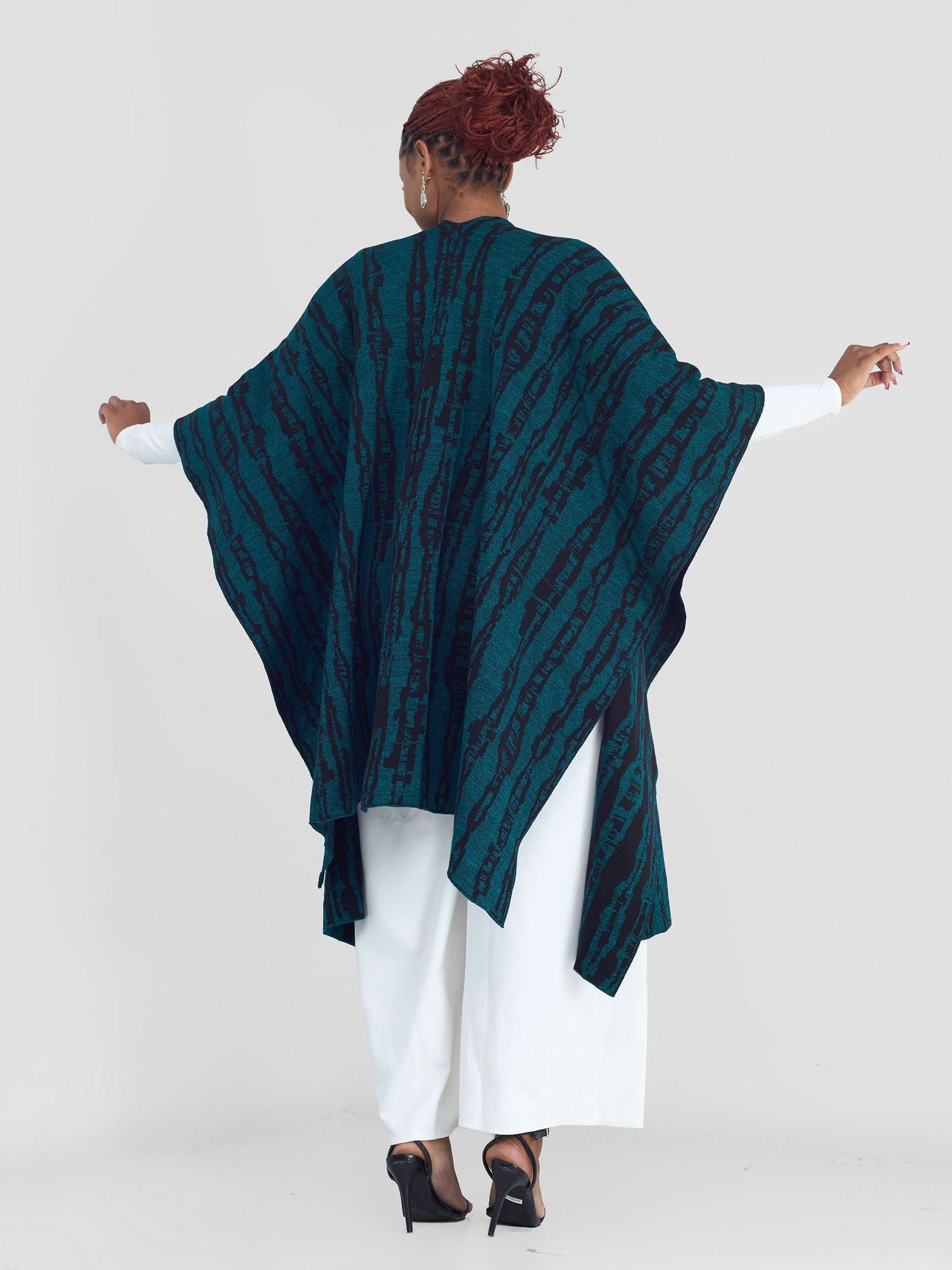 Vivo Reversible Poncho without Fringes - Black / Teal Miwa Print - Shopzetu