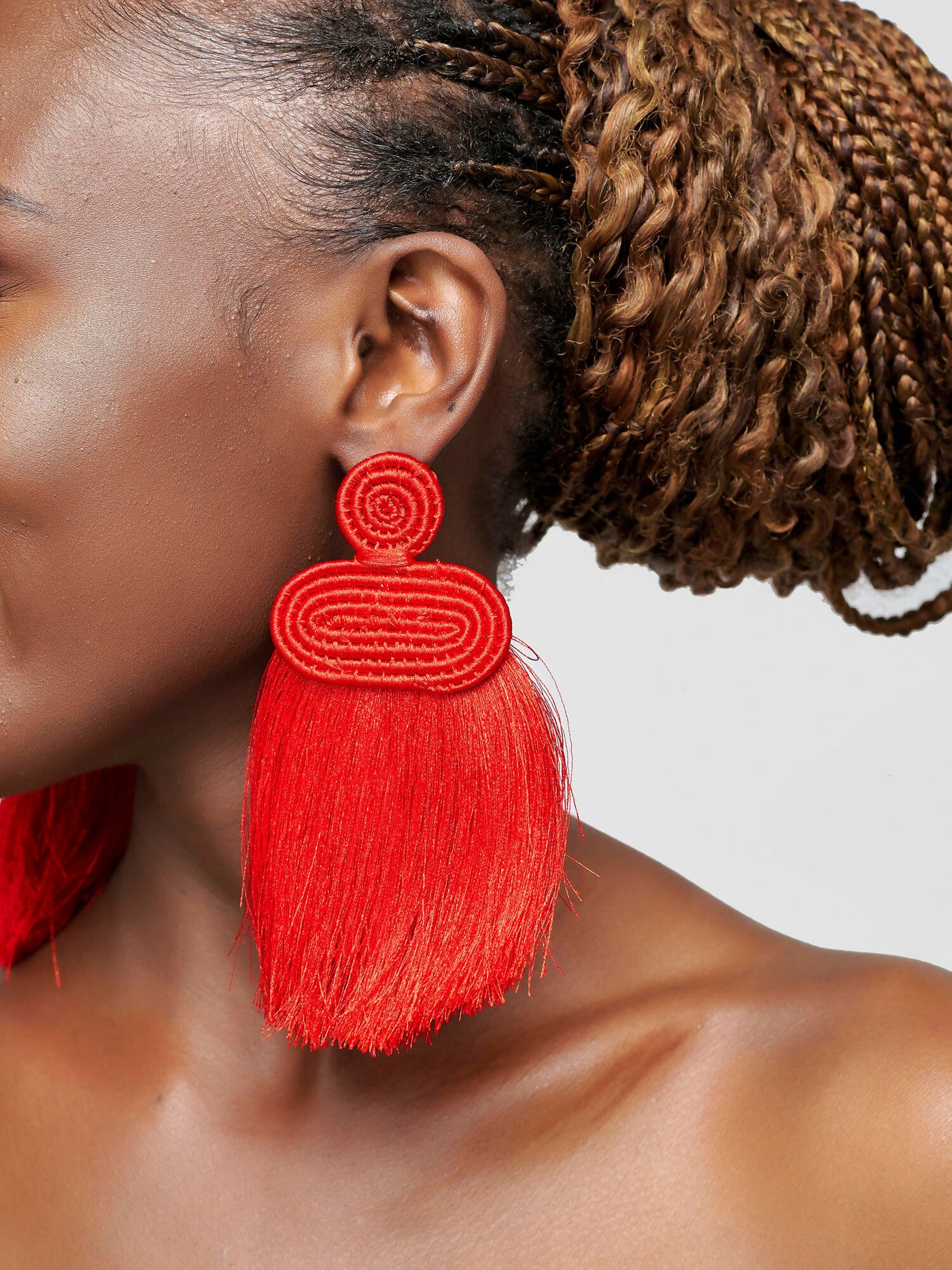 Tuli Liana Tassel Earring - Red - Shopzetu