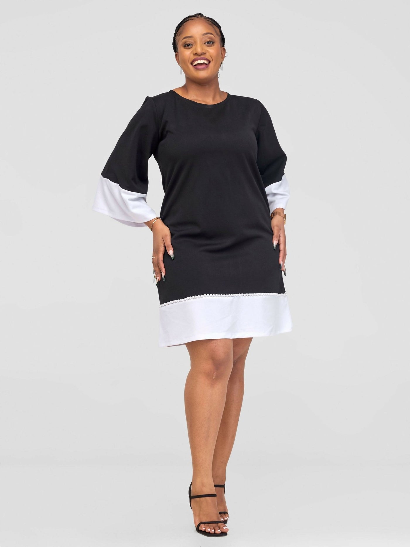 JMC Alina Shift Dress - Black / White - Shopzetu