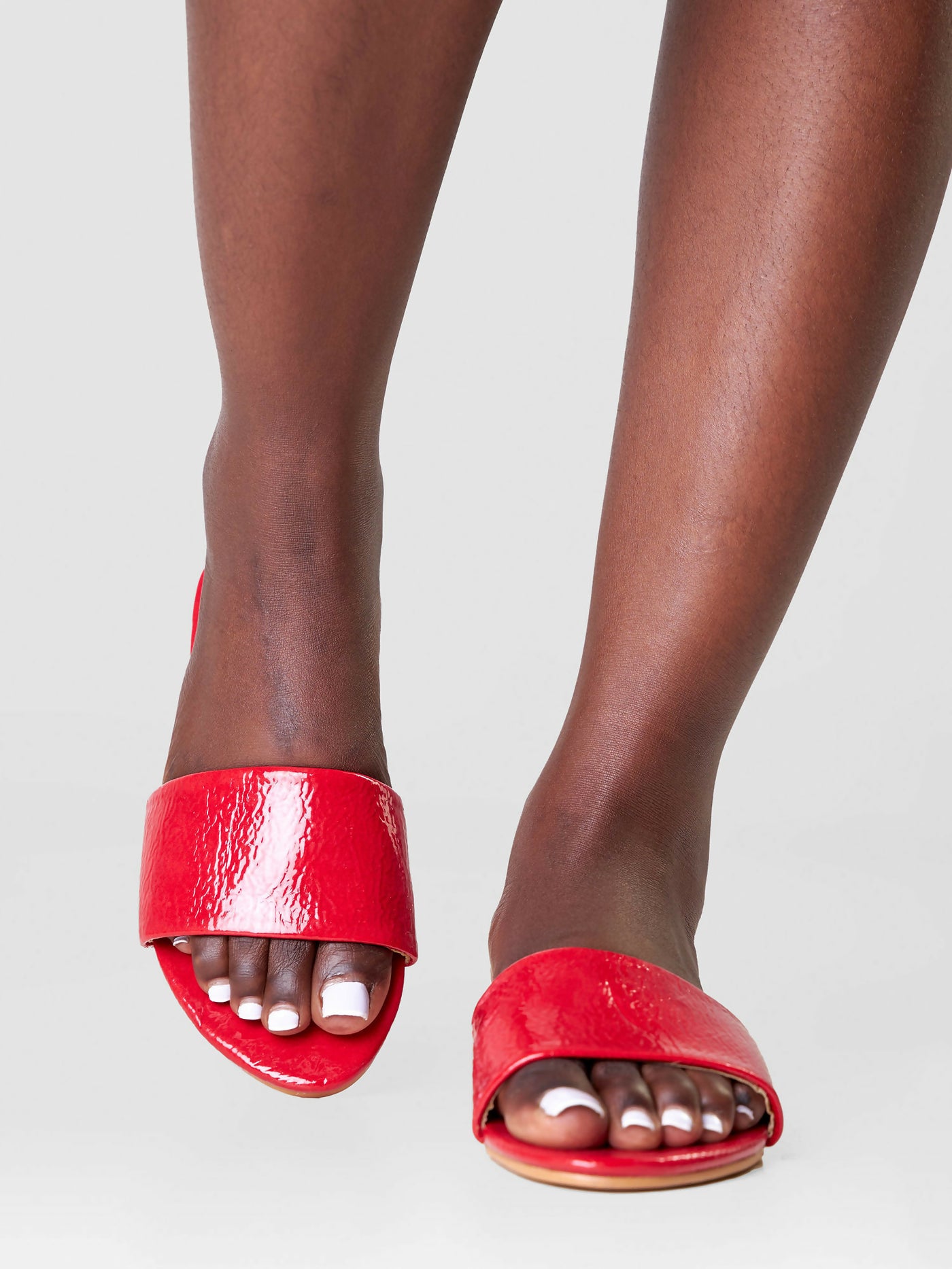 Be Unique Weekend Sandal - Red