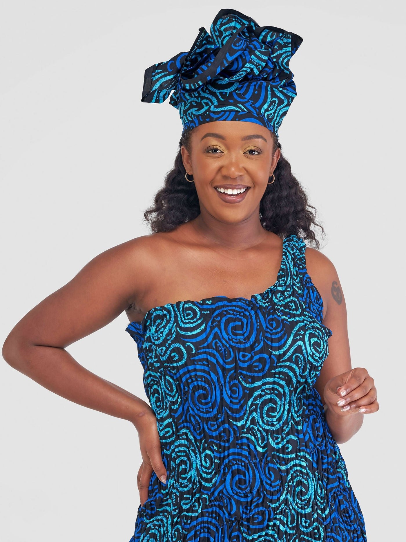 Tayari Fashion House Lianda Ankara Stretchy Dress - Blue - Shopzetu