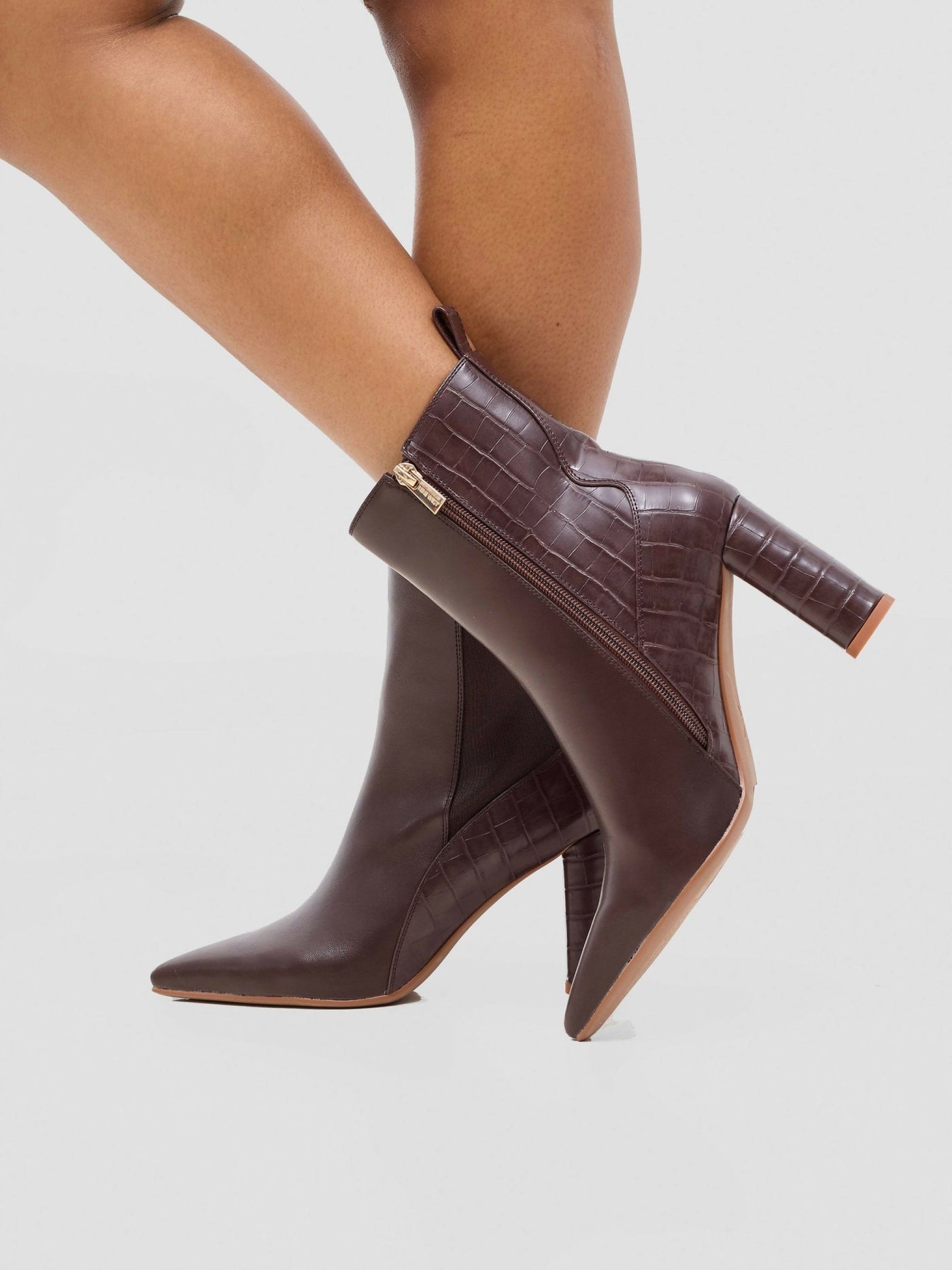 Nine West Milenia Boot - Dark Brown - Shopzetu