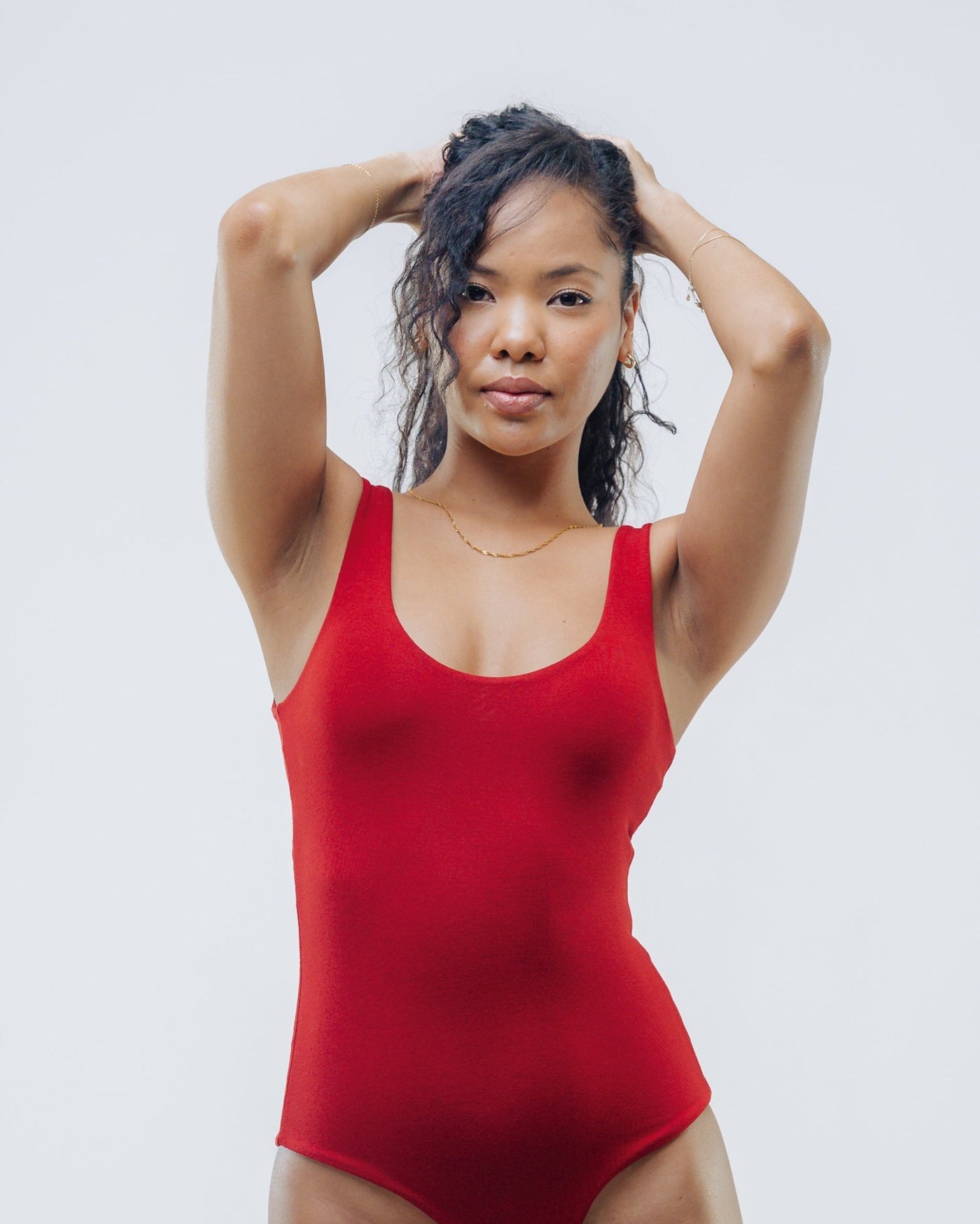 Vivo X This Is Essential Sleeveless Scooped Neck Bodysuit - Red - Shopzetu