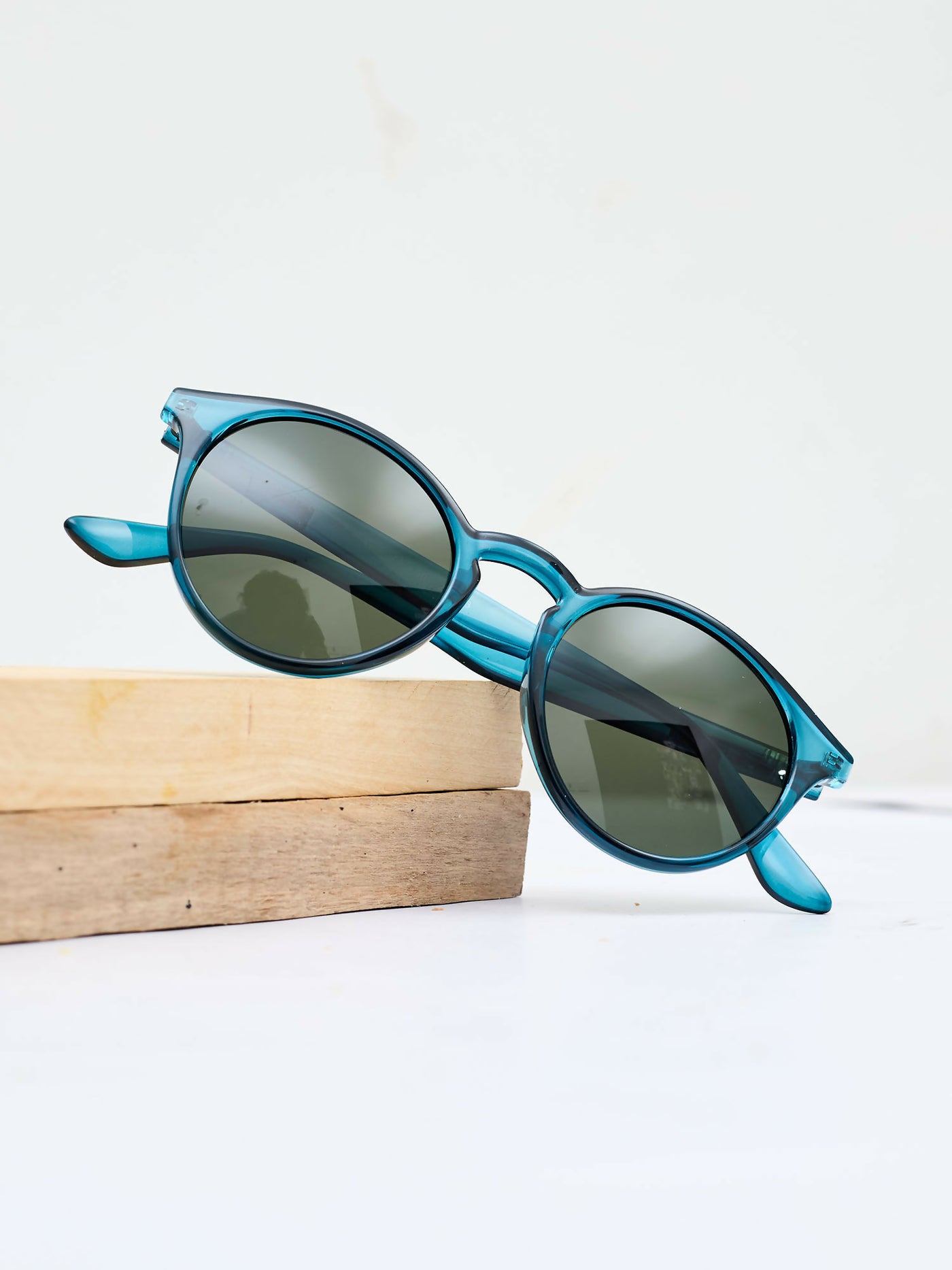 Waridi Eyewear Aqua Sunglass - Aqua Green