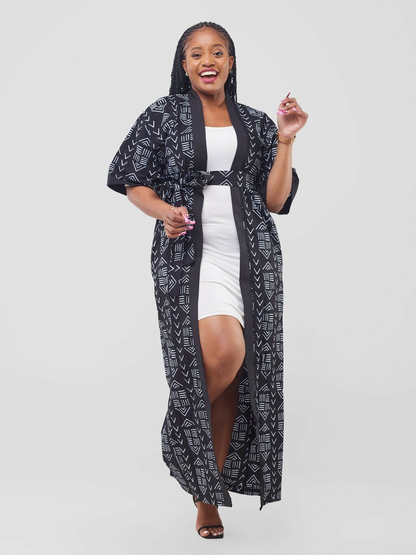 Izulu Larro 2 Print Kimono - Black - Shopzetu